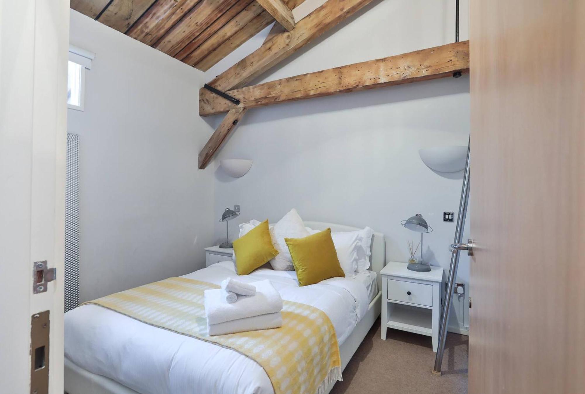 Wild Roses Serviced - Excel Warehouse 1 Appartement Londen