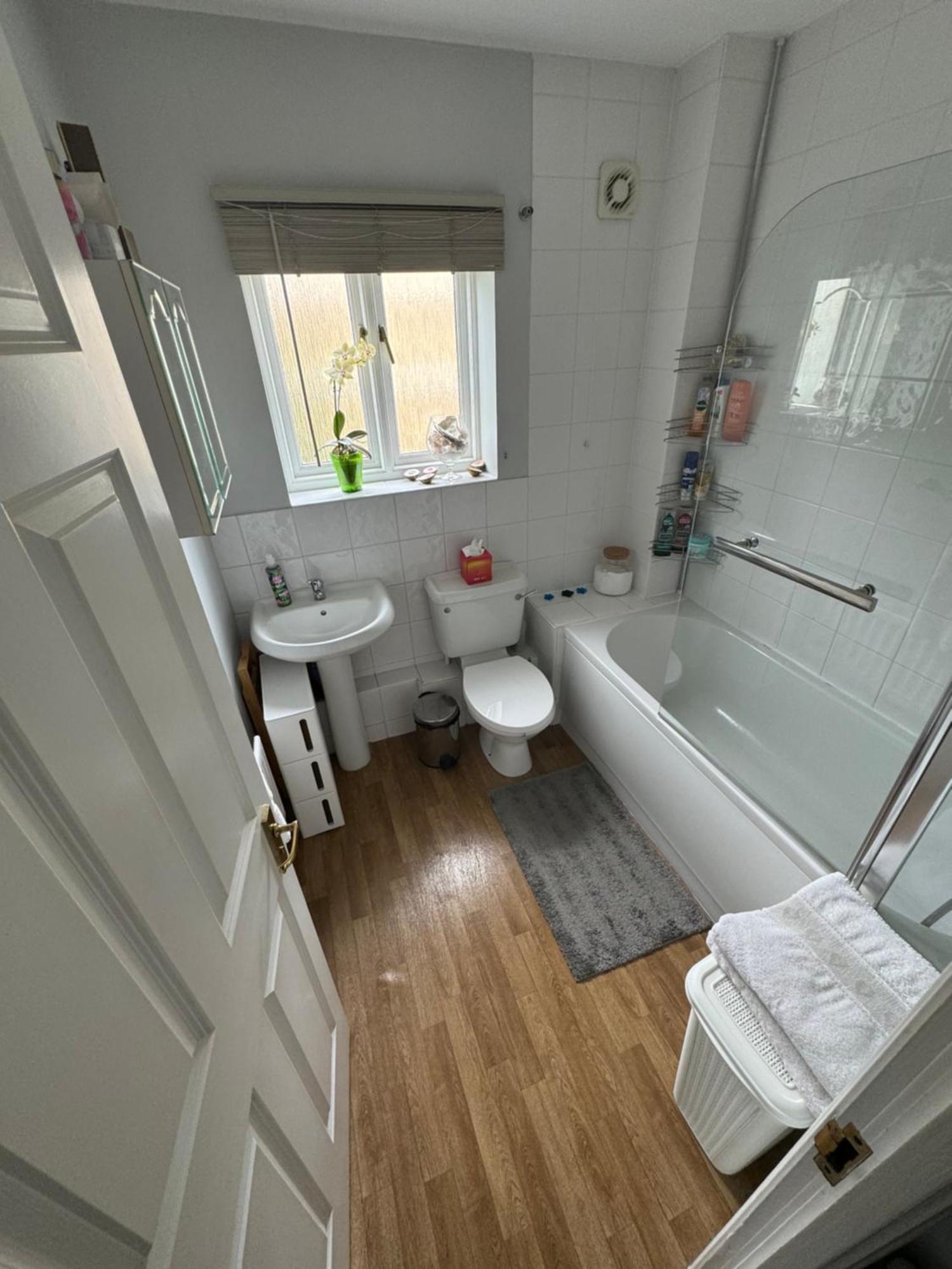 Waterfront Double With Fireplace In The Heart Of Royal Docks Homestay *