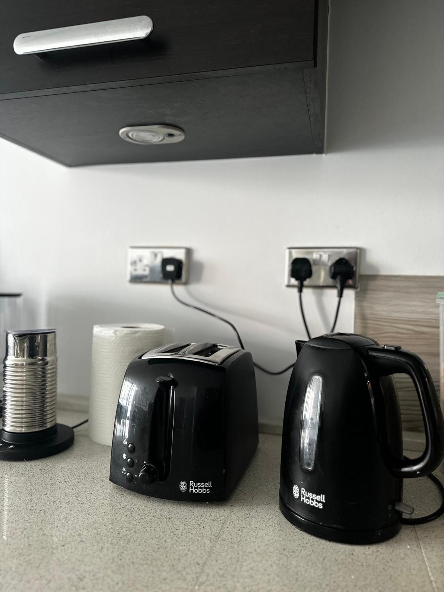 Apartment Entire Luxurious Flat In Beckton Excel Netflix & Free Wifi