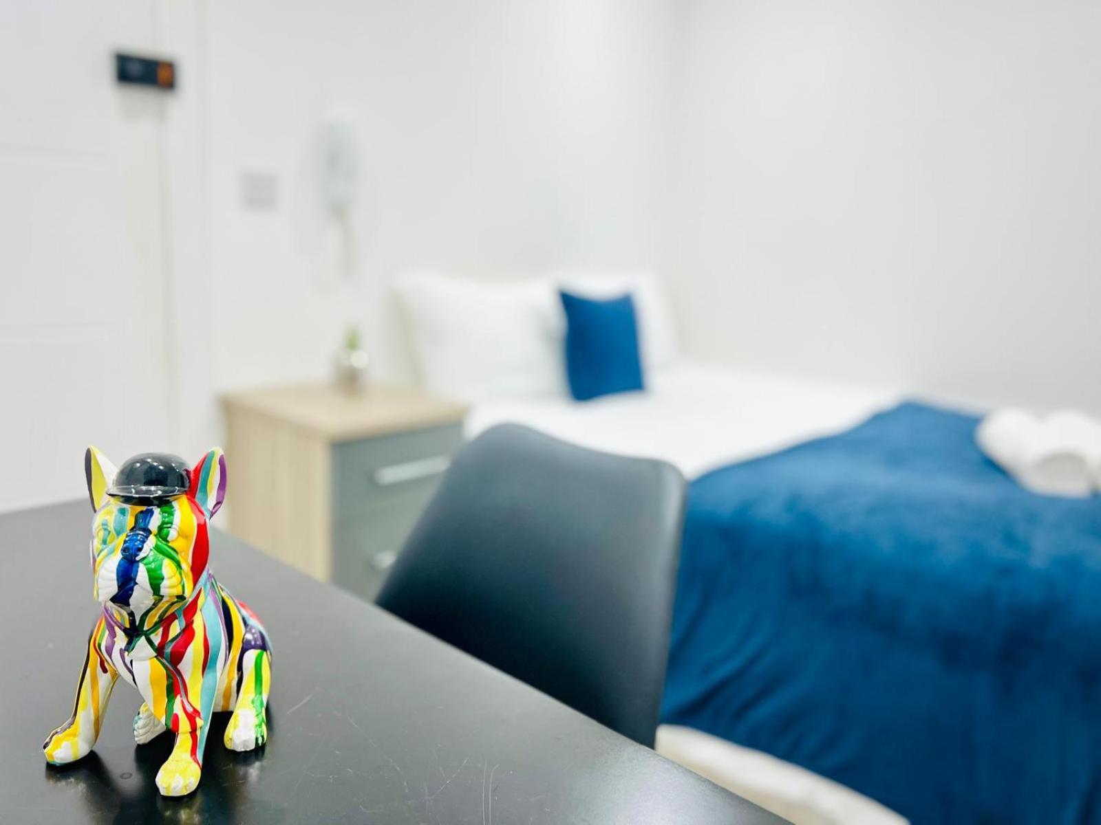 Flats, Perfect Location To Visit London! *