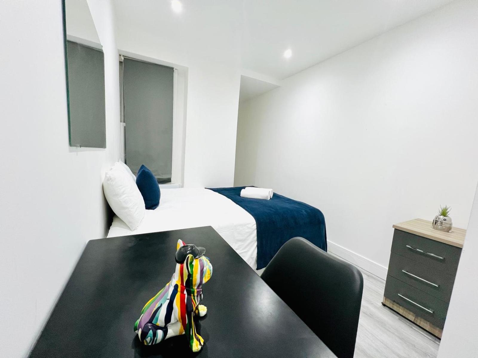 Flats, Perfect Location To Visit London! London