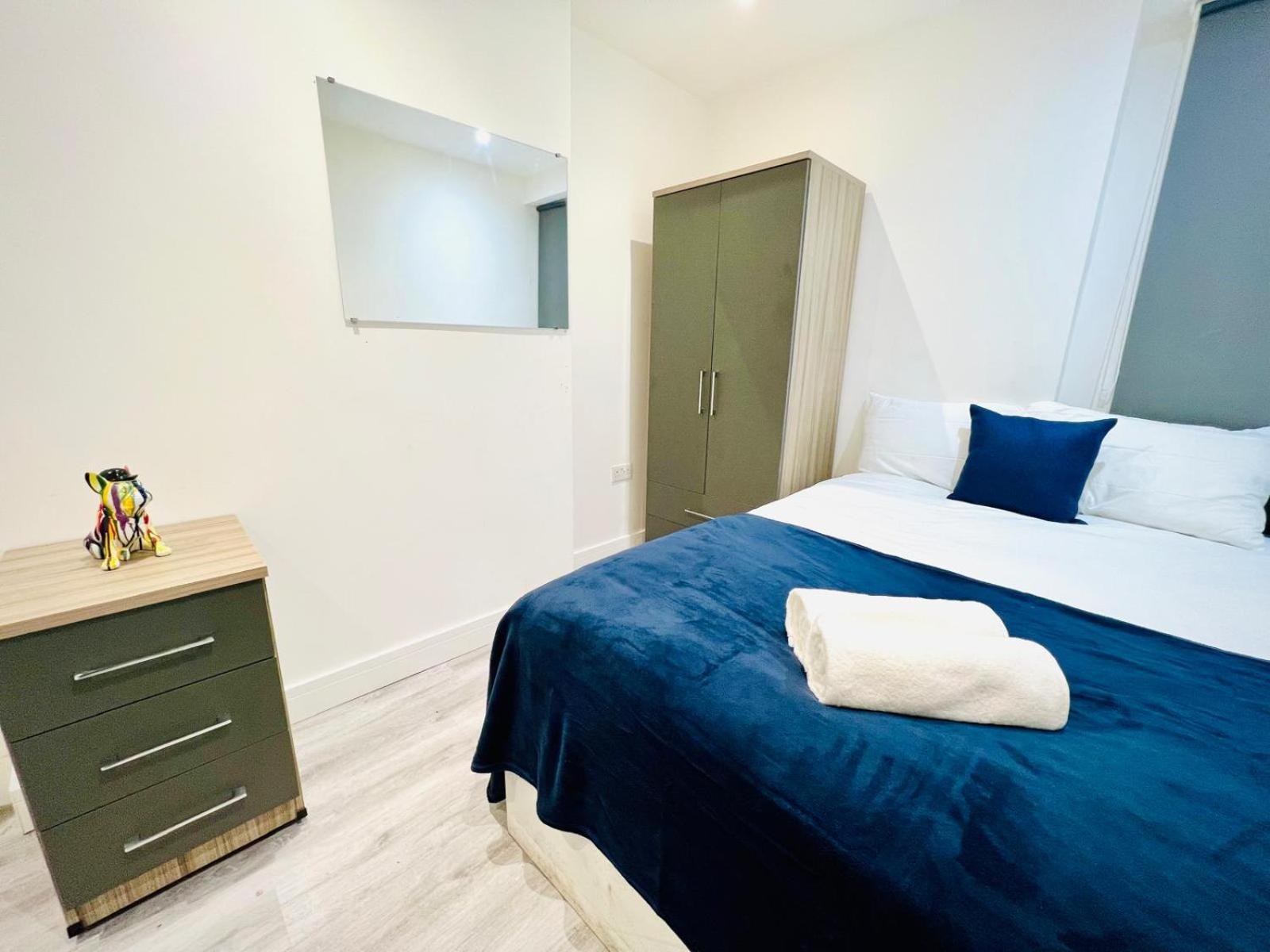 Apartment Flats, Perfect Location To Visit London! *
