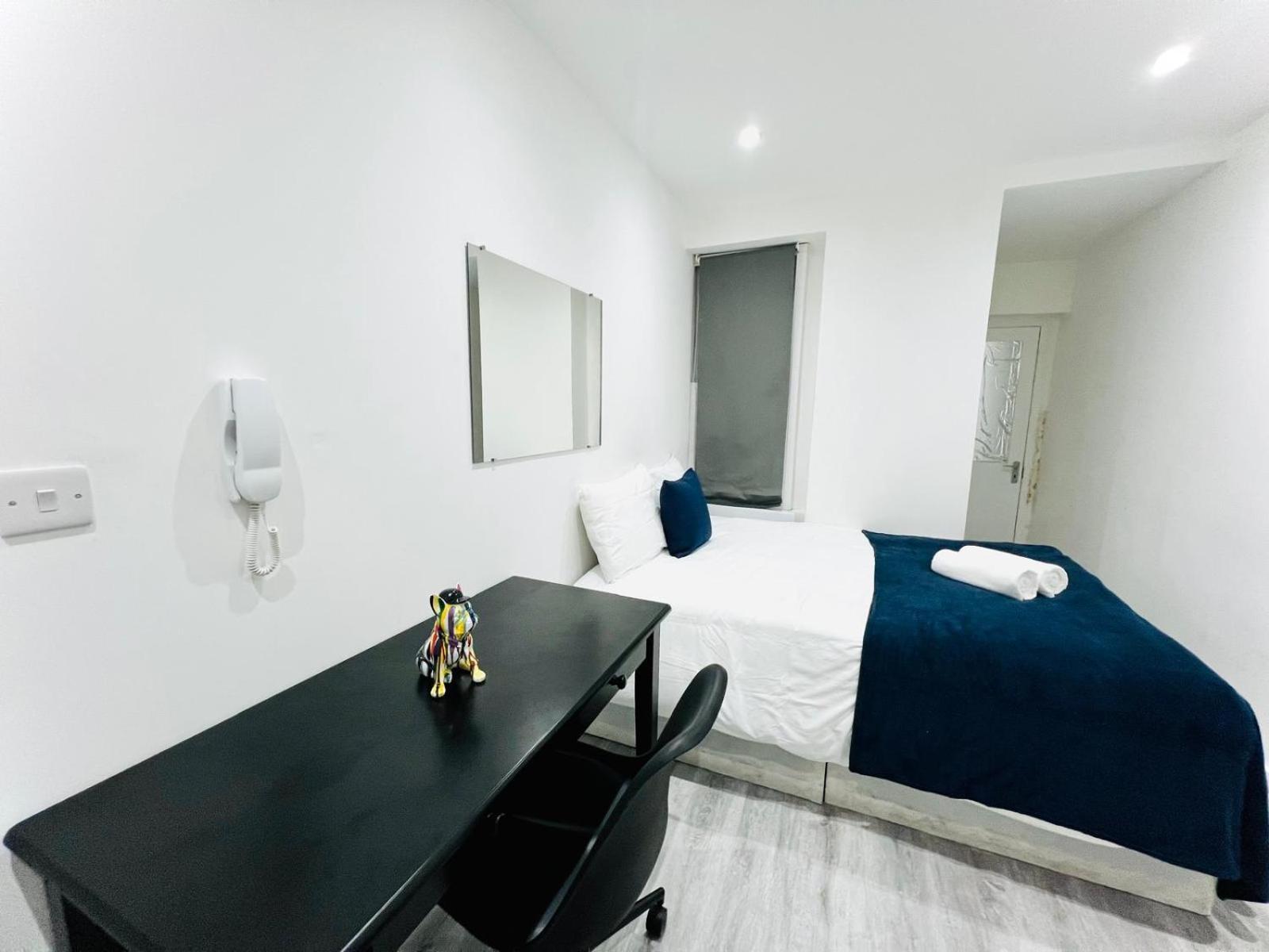 Flats, Perfect Location To Visit London! London