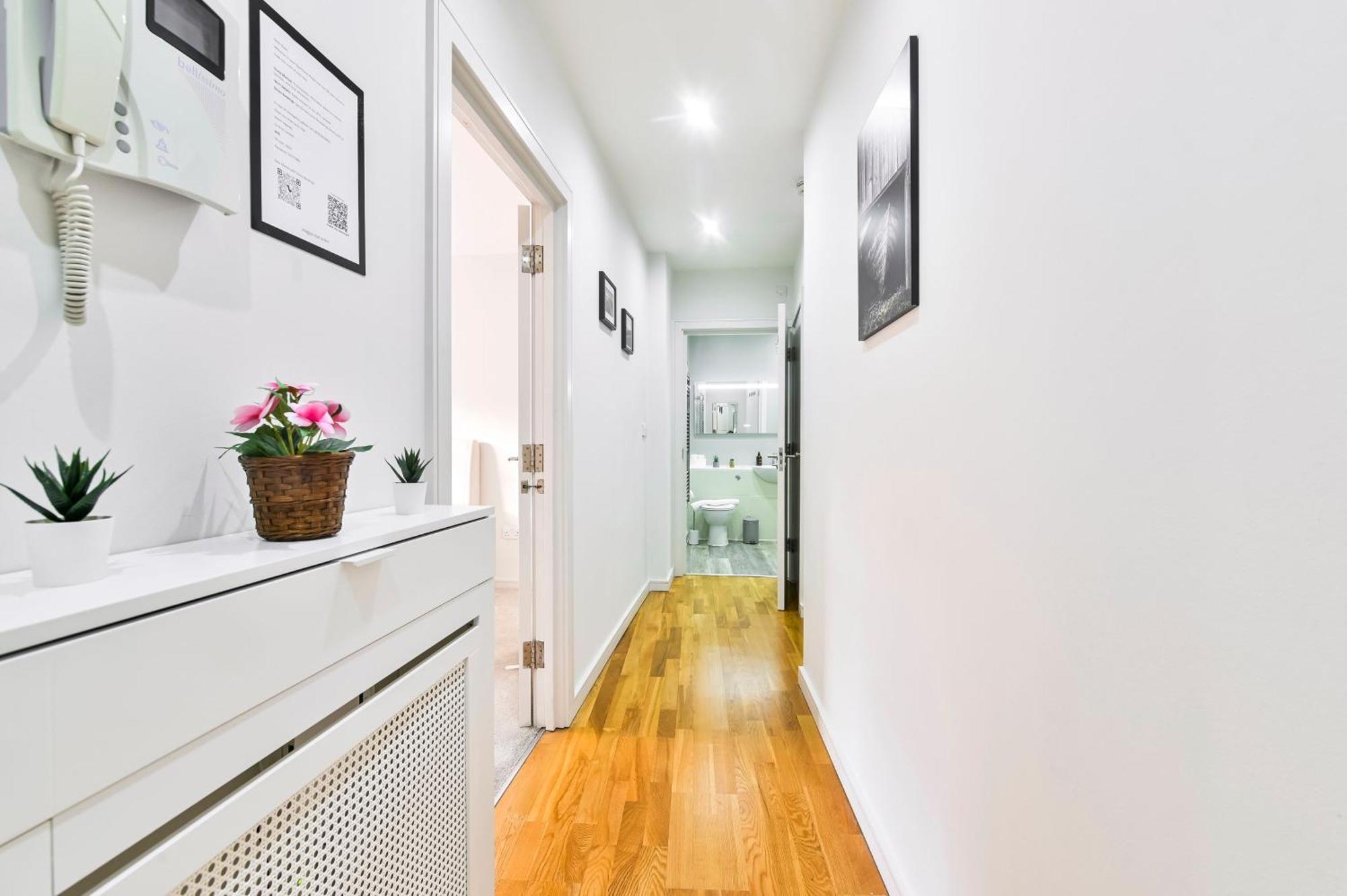 Delightful Tower Bridge Sleeps 6 Londen