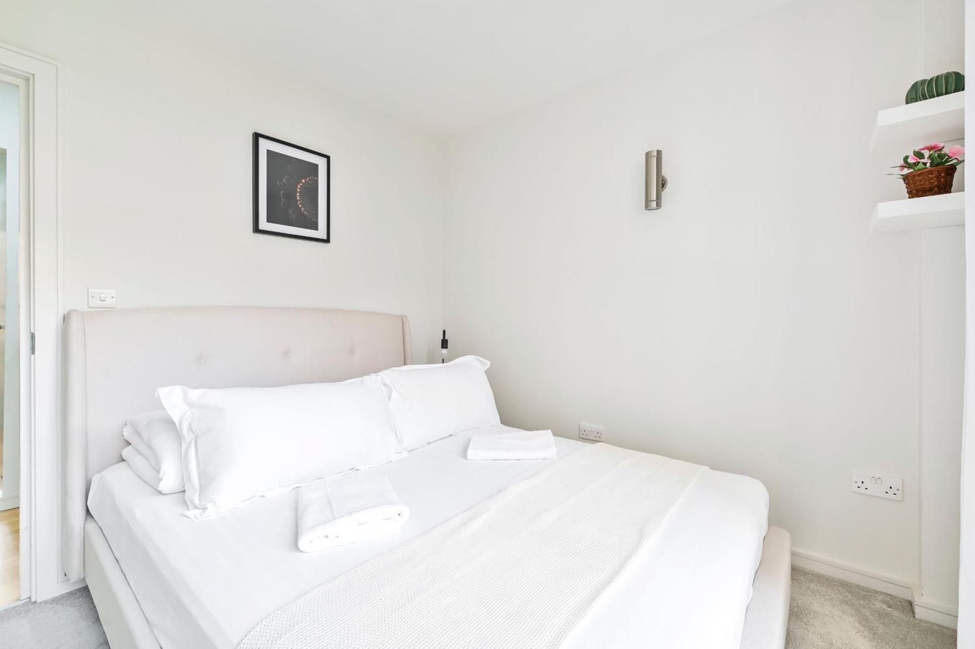 Delightful Tower Bridge Sleeps 6 * Londen
