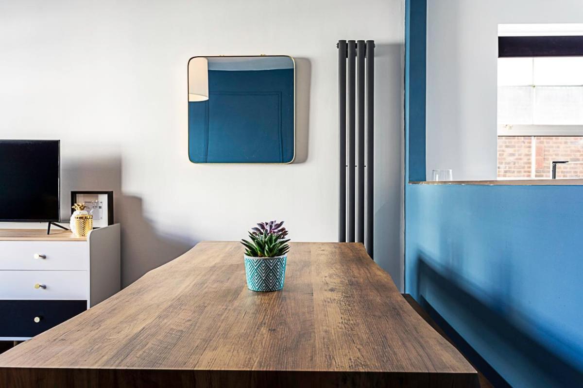 Cosy Spitalfields Hideaway * London