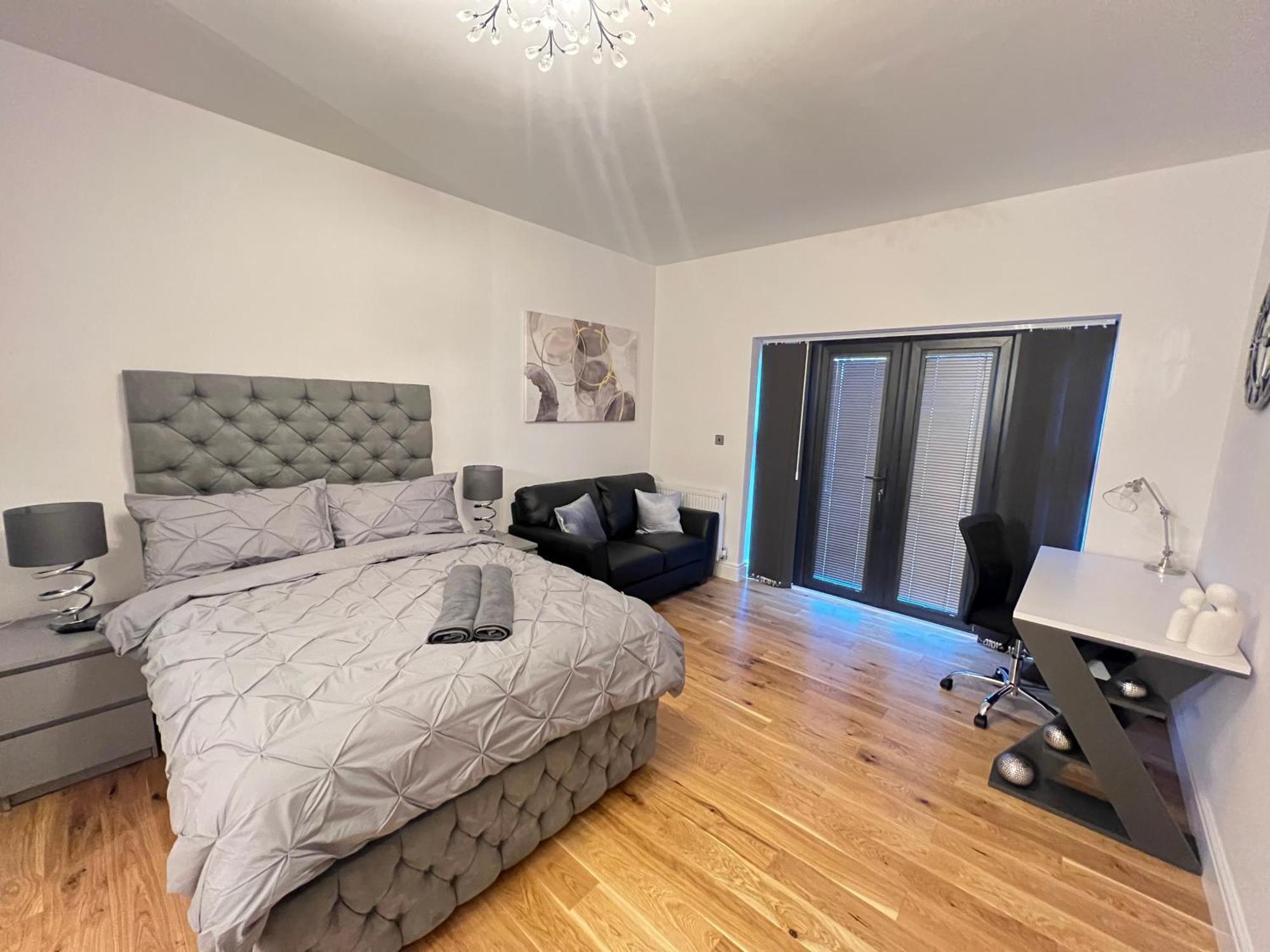 Apartment Luxury In - Walthamstow Village - E17 *