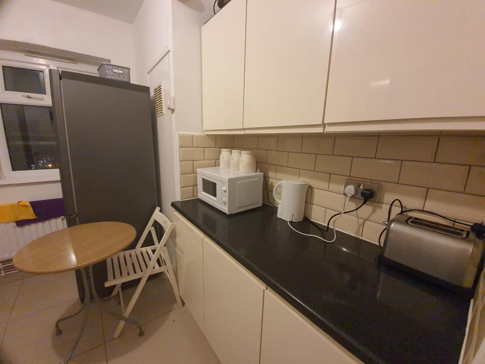 Guest house Hoxton E2 *