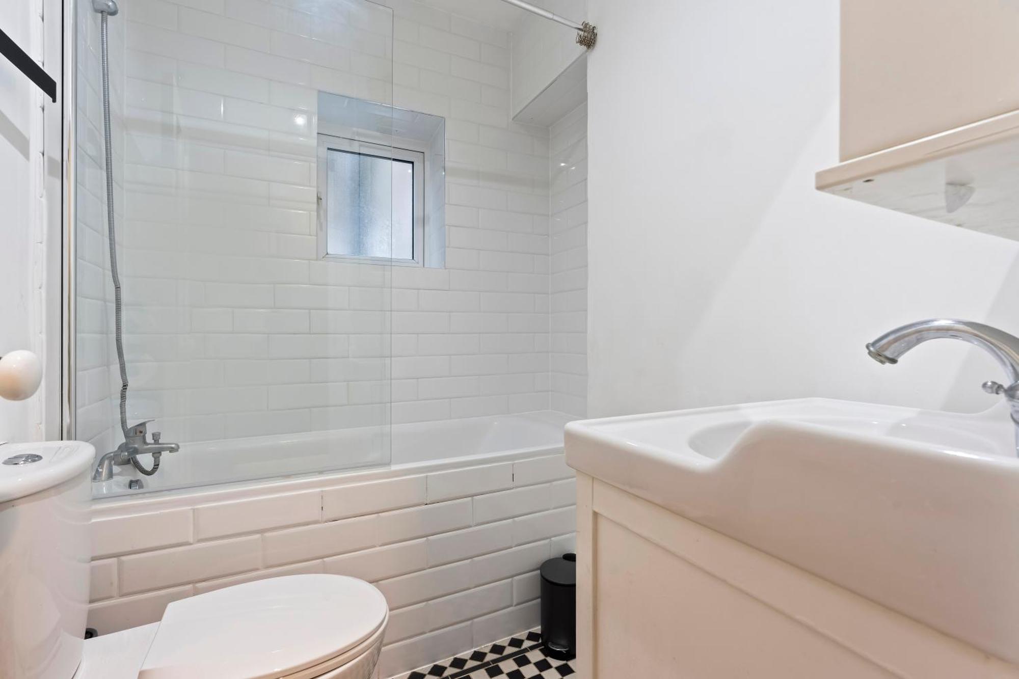 Peckham Cozy 2-bed Gem In * London