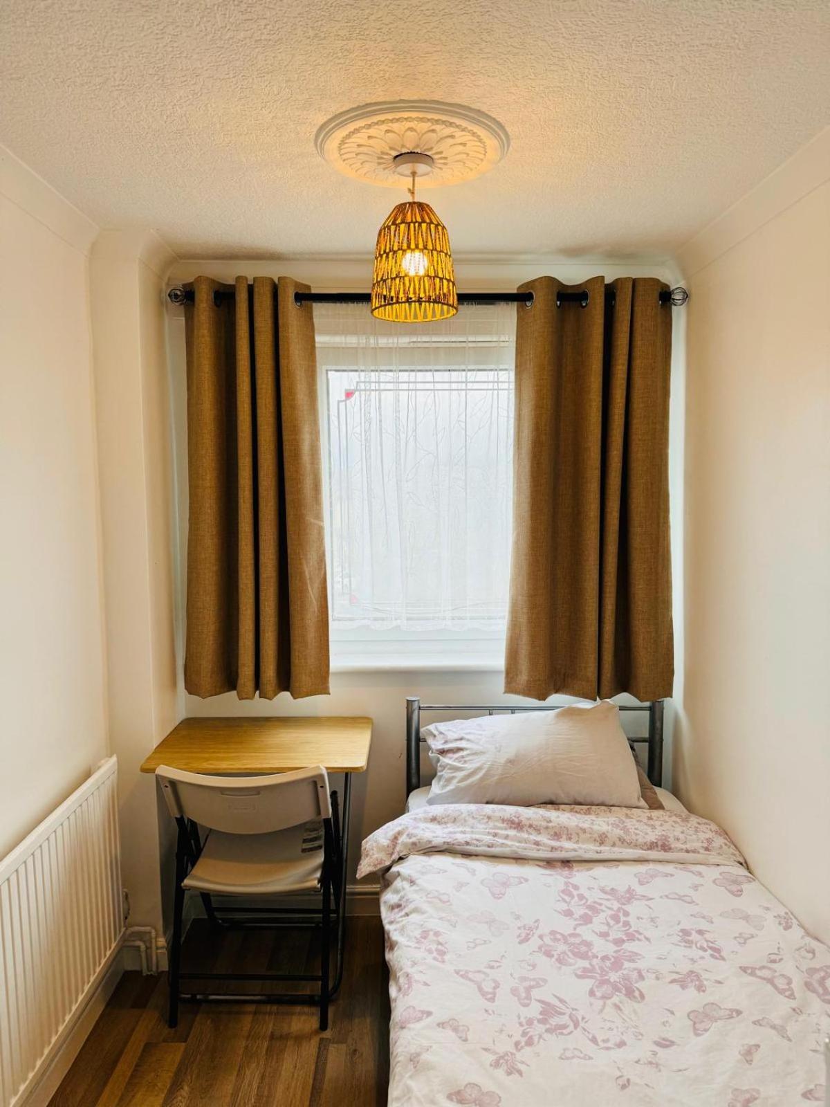Comfy Private Near Excel Homestay