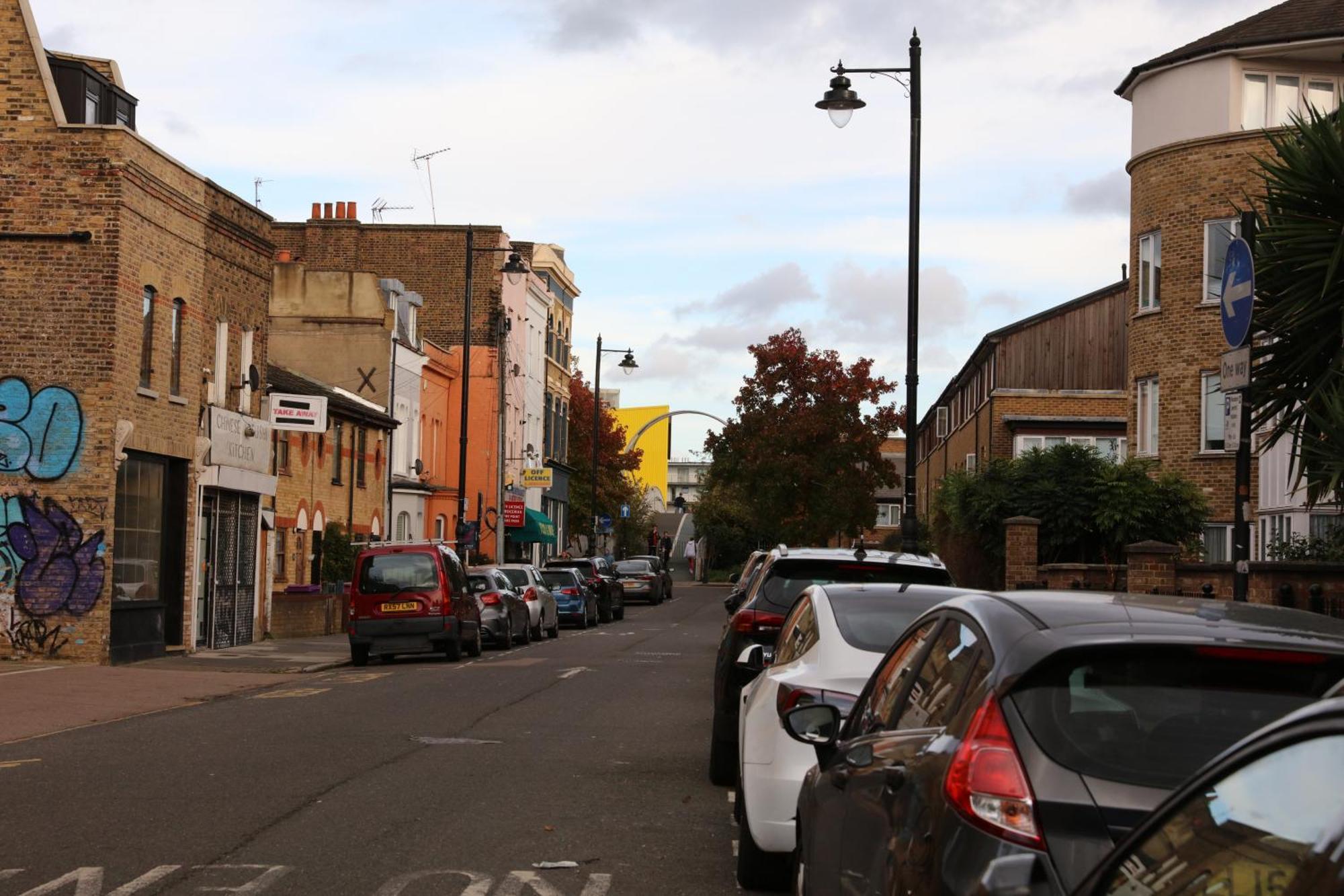 The Entire 4 Bedroom House Near Victoria Park And In Bow E3 Vakantiehuis Londen