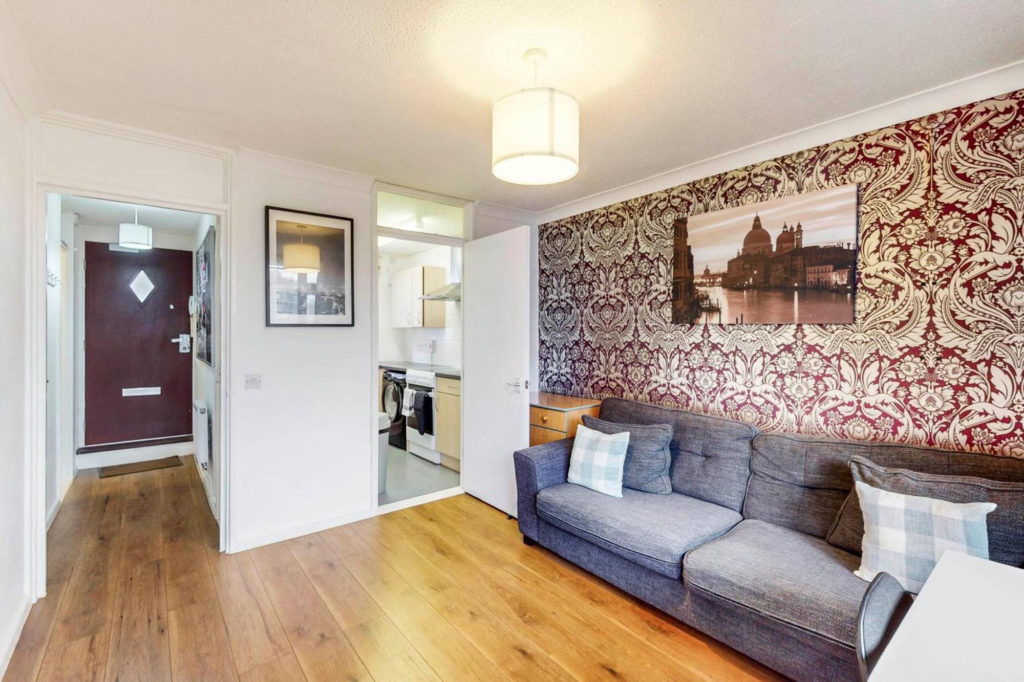 1bed - Walking Distance To Bermondsey Station * London