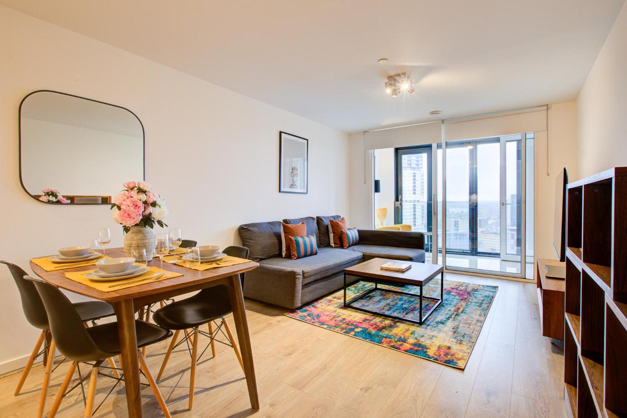 Apes Tower 3 By Artsy Apartment London