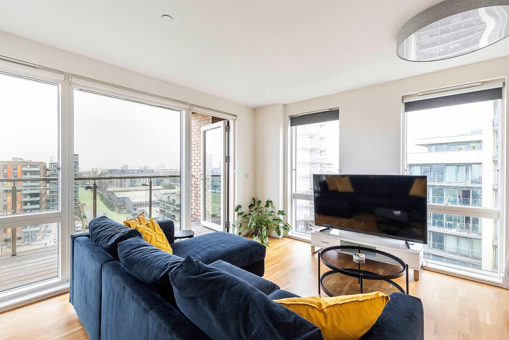 Apartment 3br Poplar Views Of Canary Wharf London
