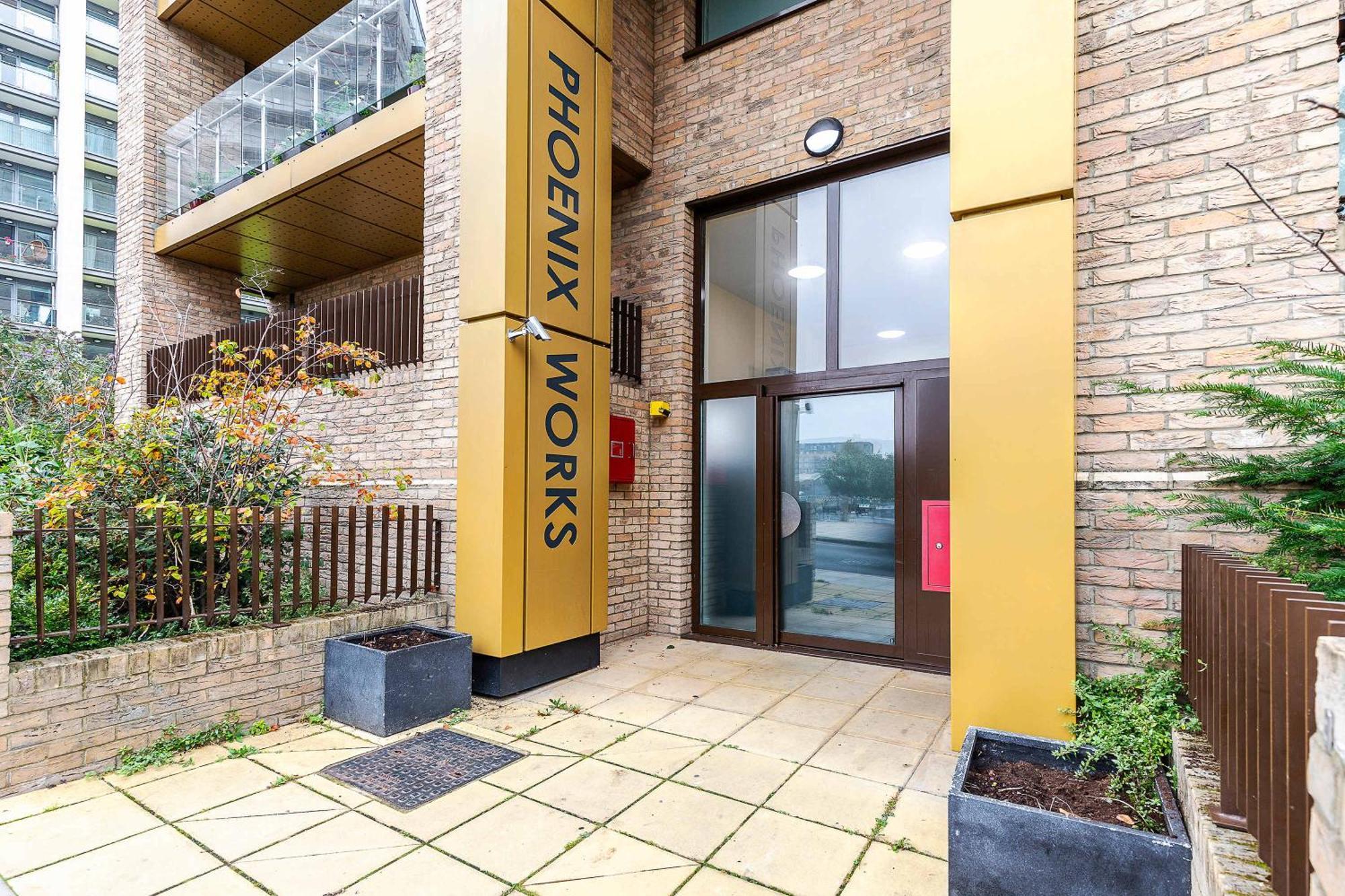 3br Poplar Views Of Canary Wharf Apartment London