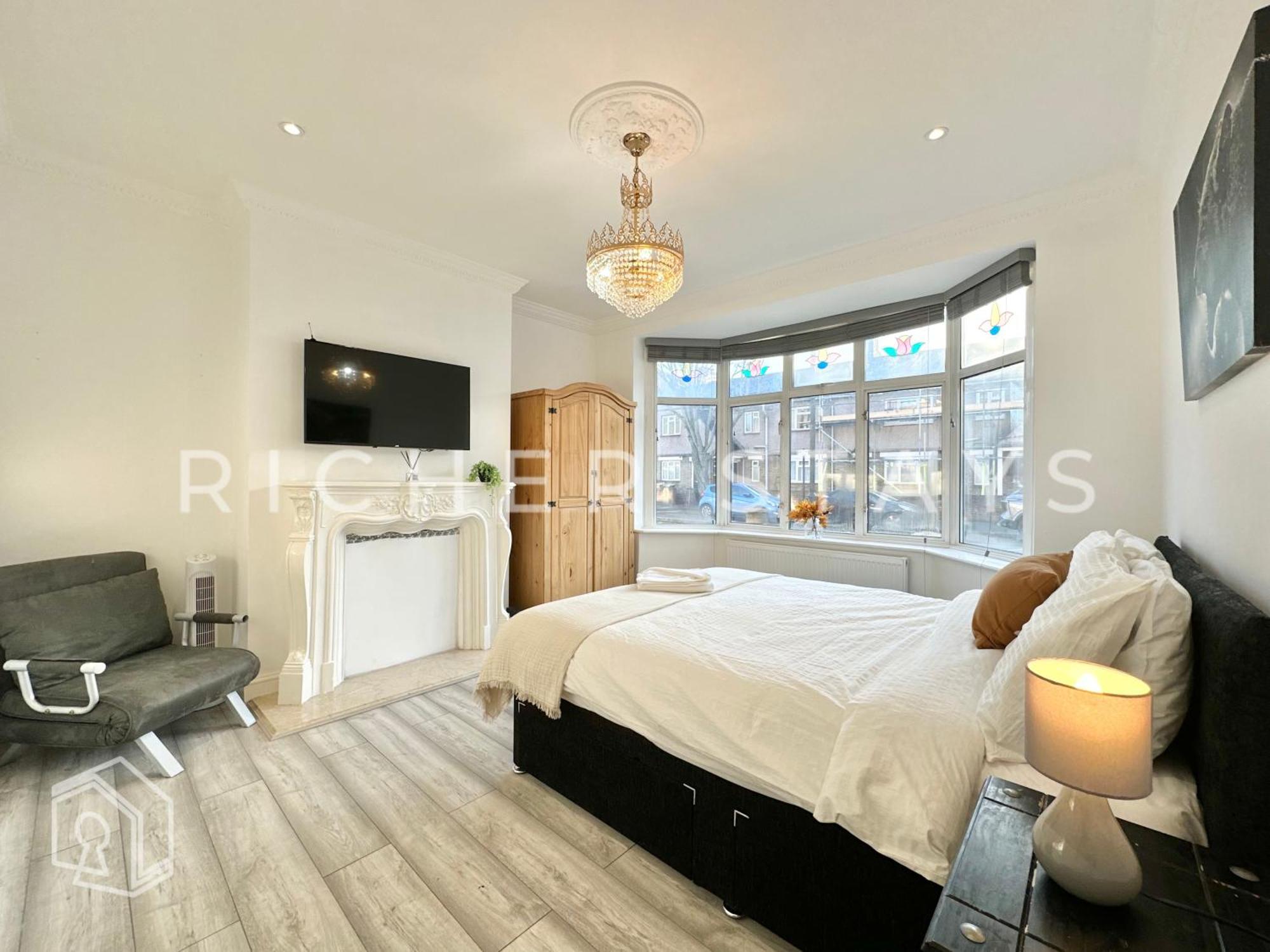Modern 1-2 Bedroom East Ldn Flat With Private Garden Appartement Londen