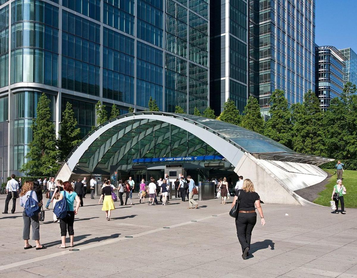 Stylish 1-bedroom Near Canary Wharf, O2 Arena & Excel - Excellent Transport Links Apartment *