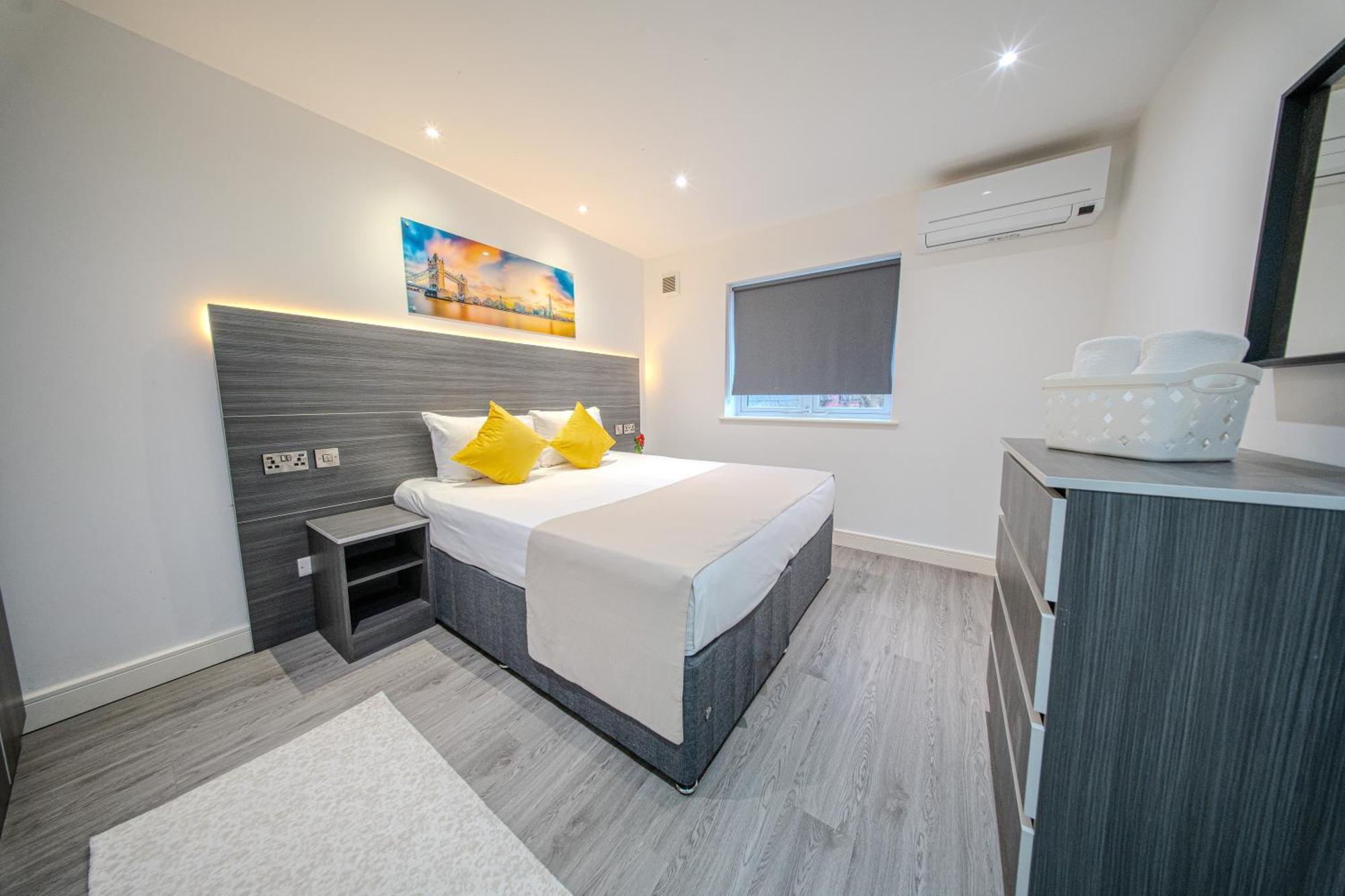 Luxury Hotel