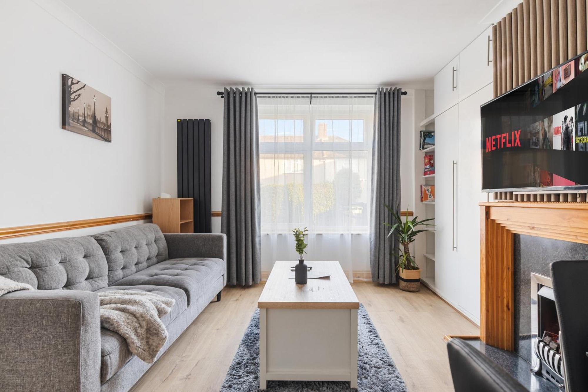 Apartment New Luxurious 4 Bedroom