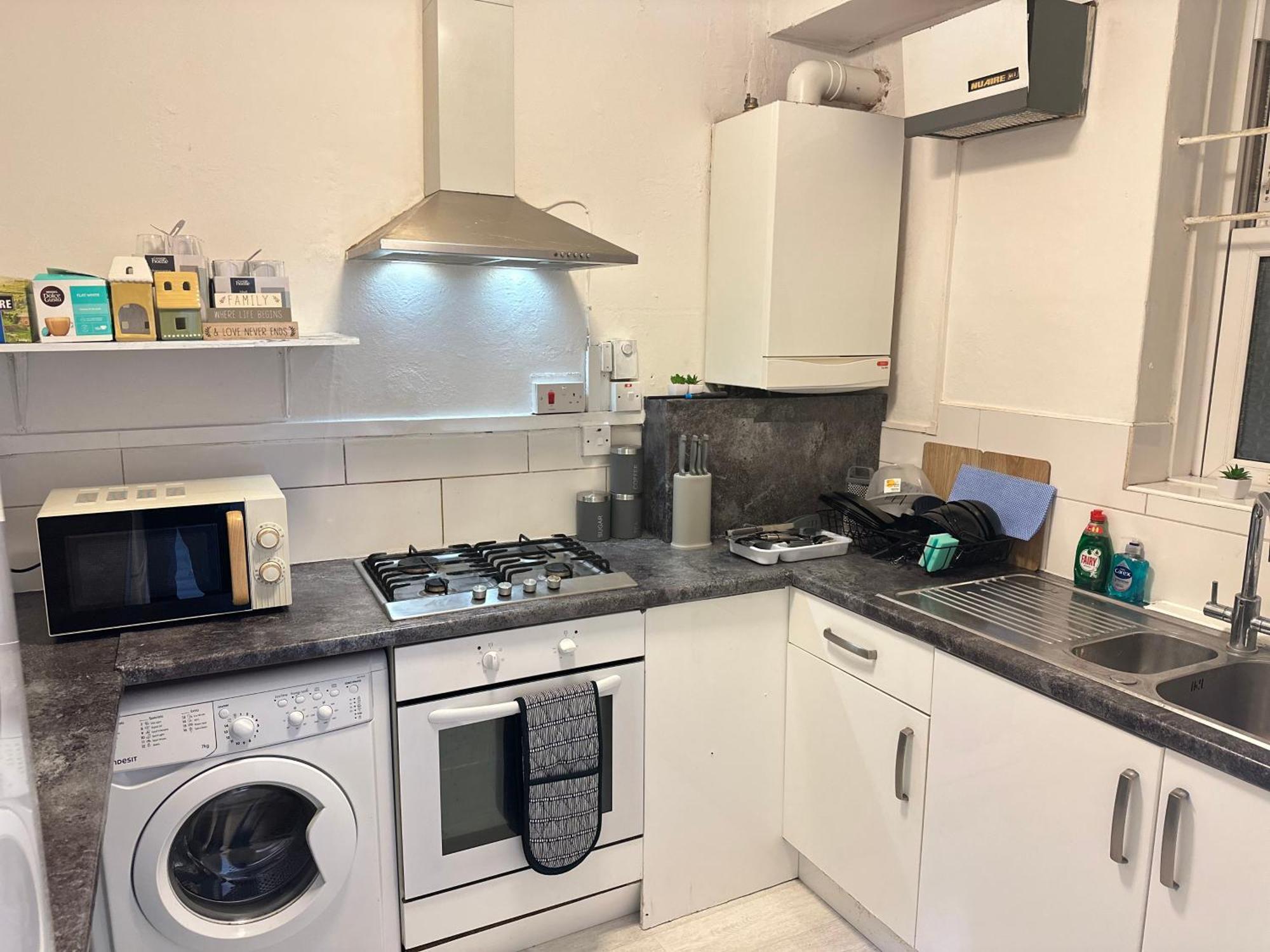 Flat In Aldgate East,