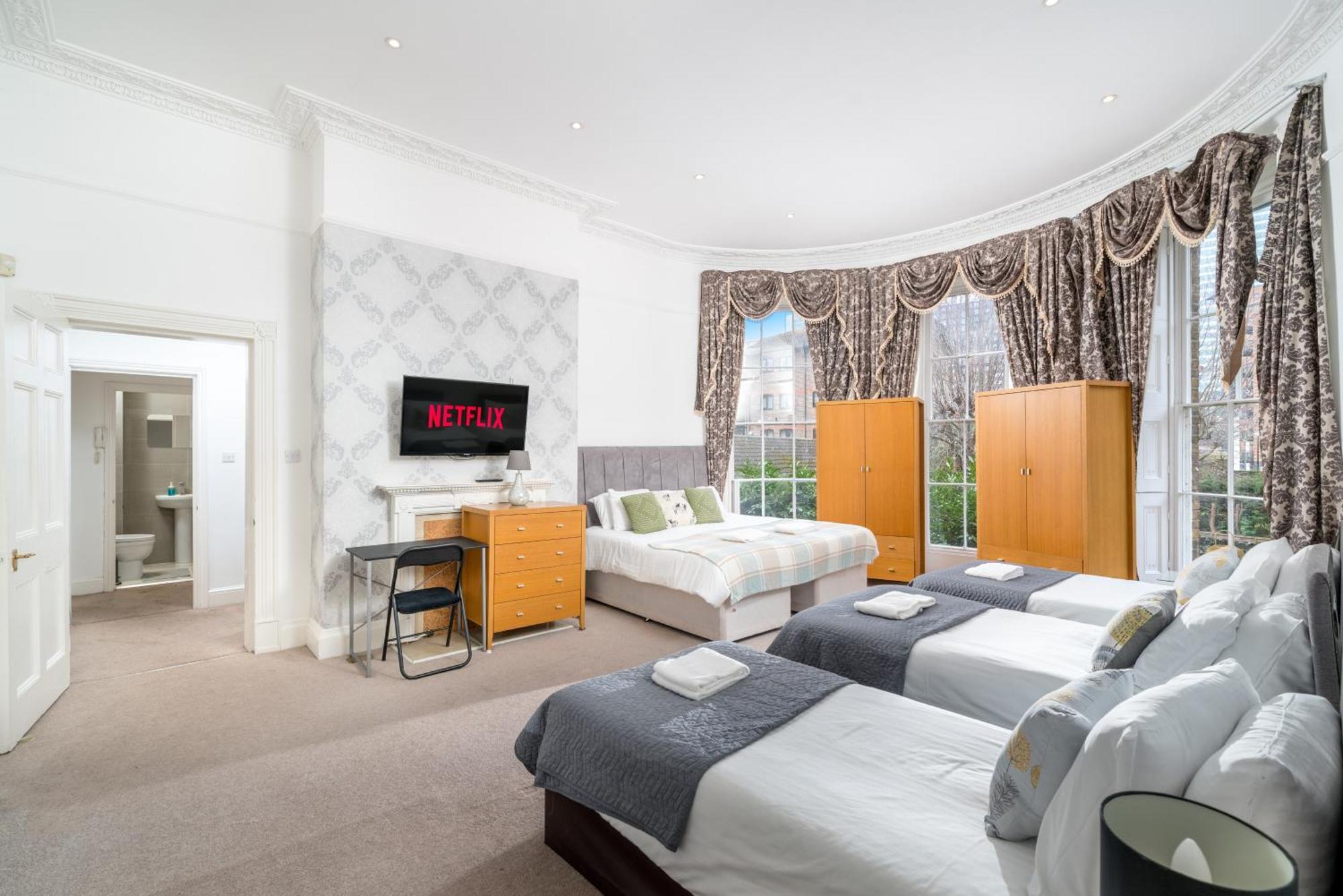 Spacious Canary Wharf Near 02 Arena, Excel Exhibition Centre, With Free Parking & Wifi London