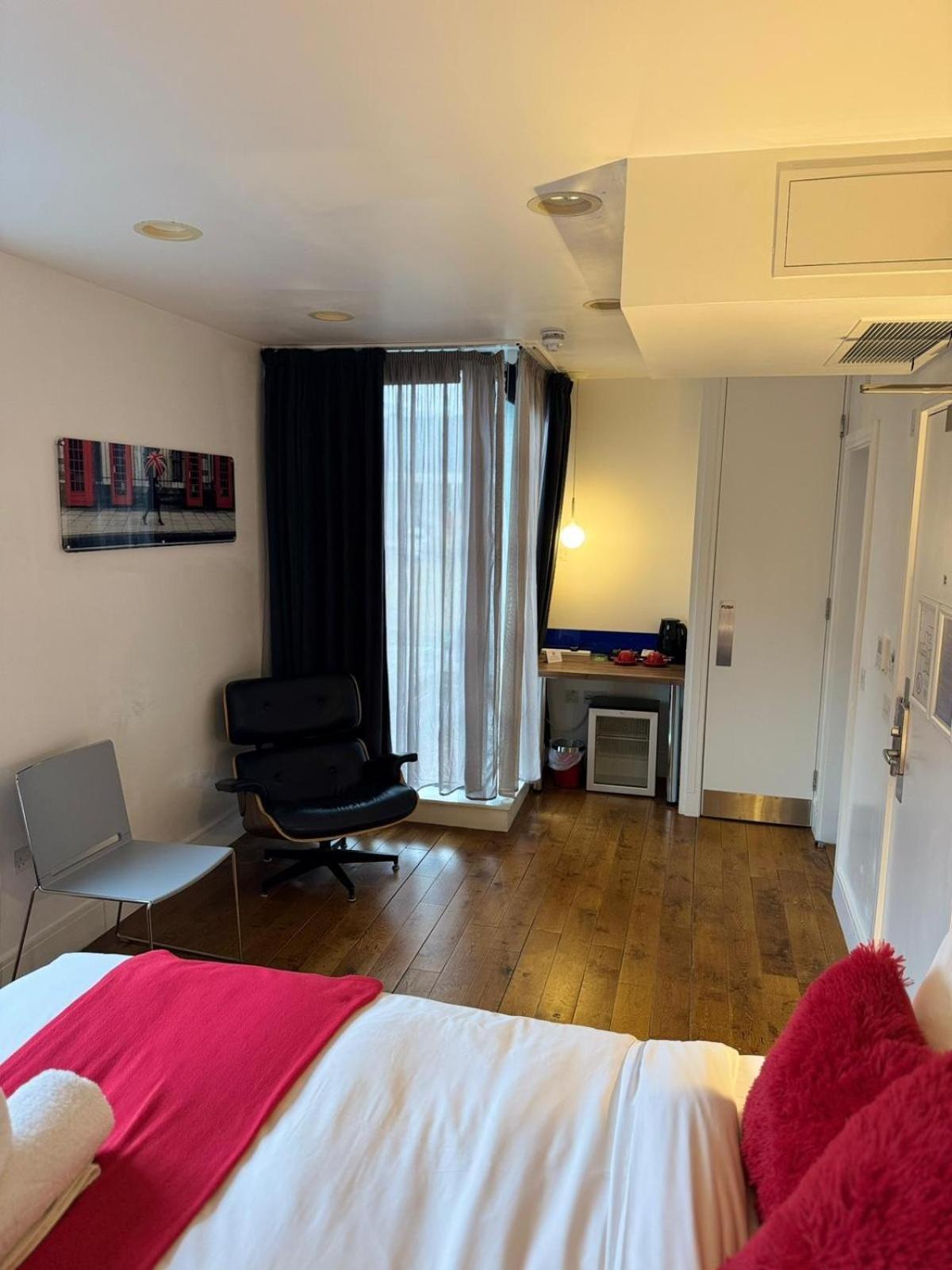 Hotel The Whitechapel 4*