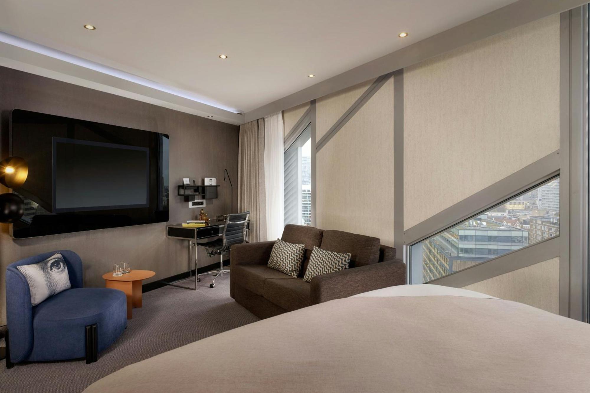 Montcalm East, Autograph Collection Hotel