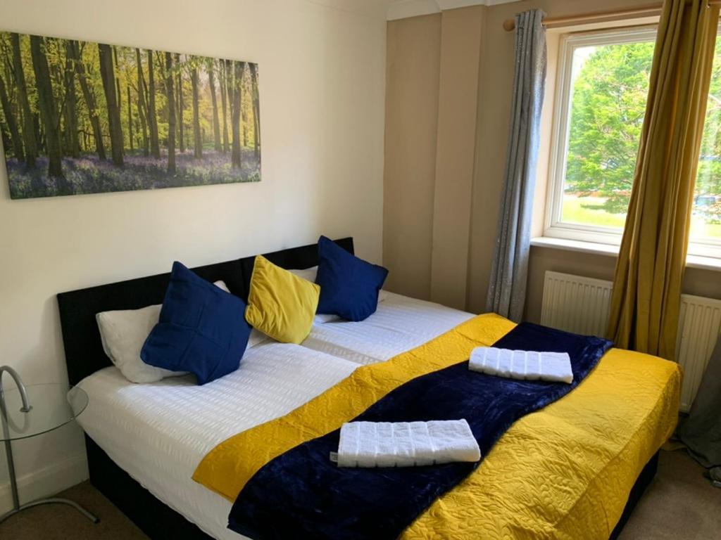 Apartamento 2 Bedrooms Modern Apartment, Full Kitchen, 5 Minutes Tube Station Londres