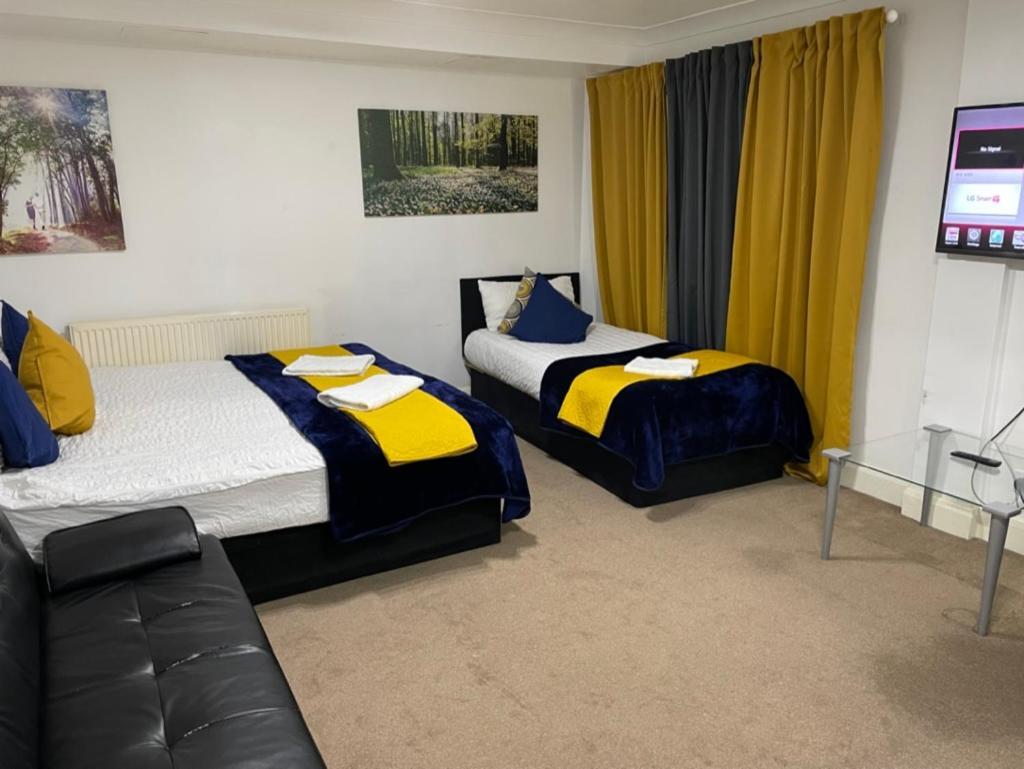 2 Bedrooms Modern Apartment, Full Kitchen, 5 Minutes Tube Station Apartamento Londres