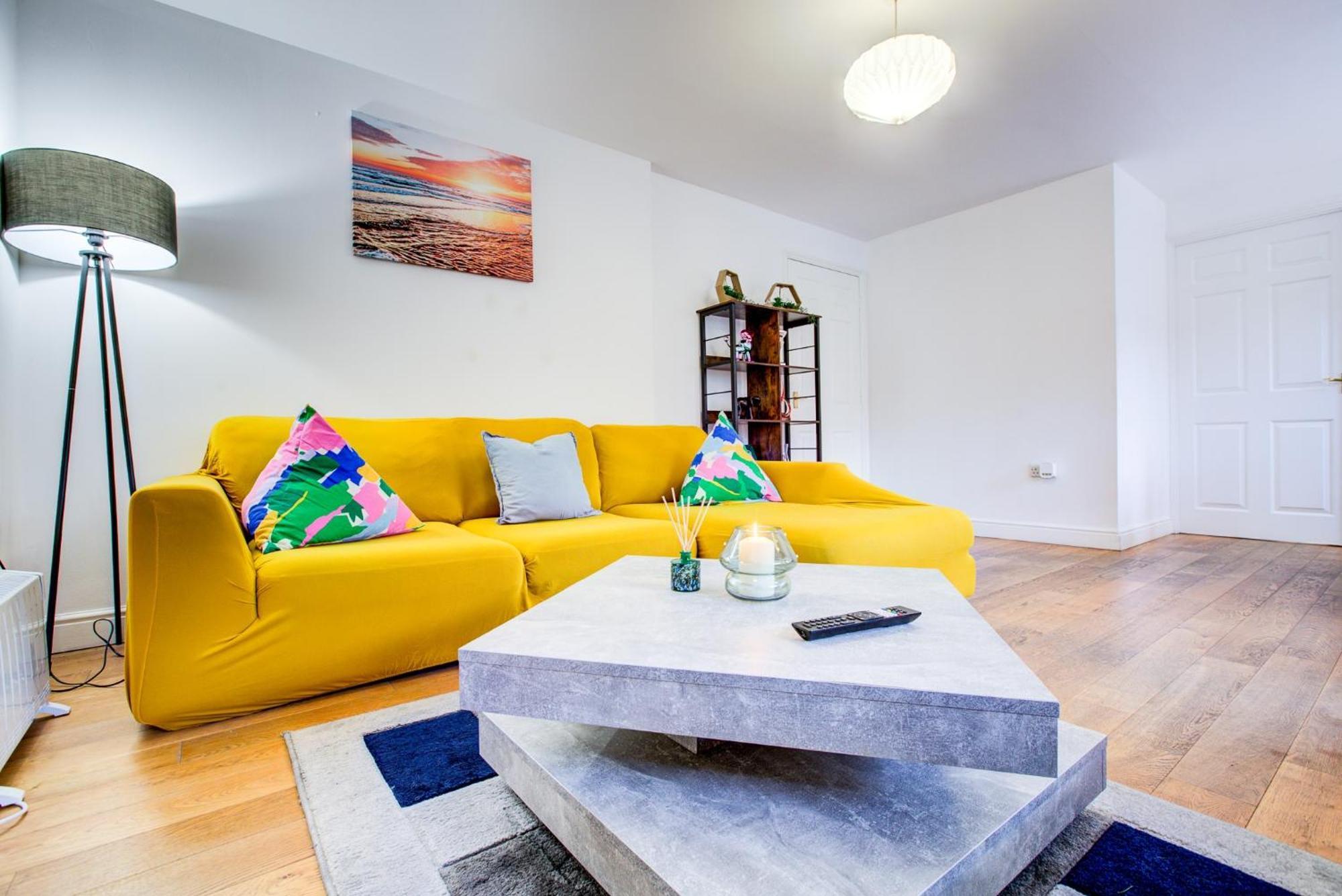 Apartment Spacious 2-bed Family With Pets Welcome