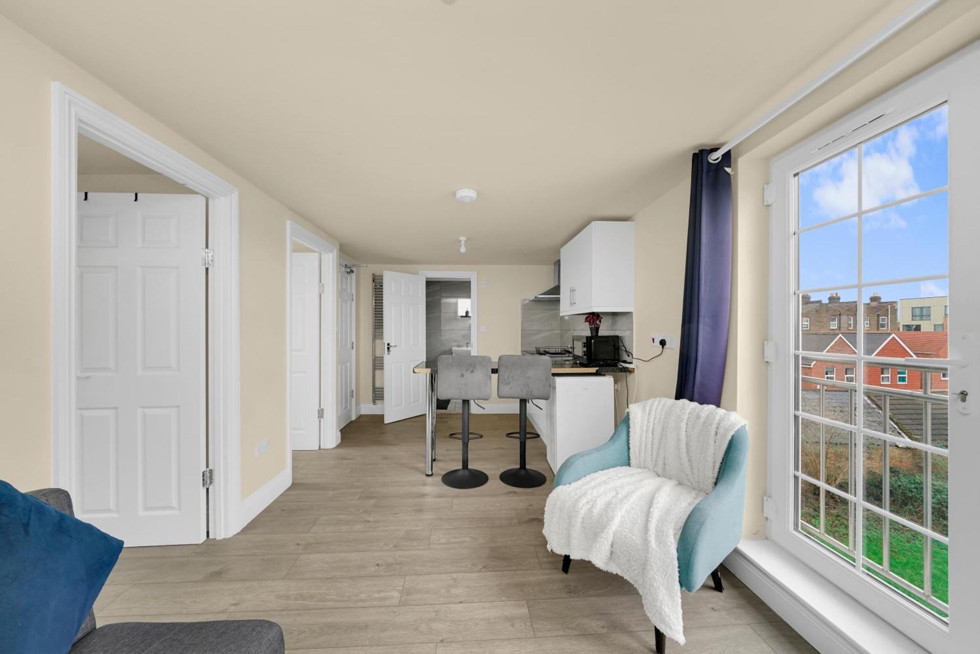 Apartment Cosy On Elizabeth Line - Free Parking
