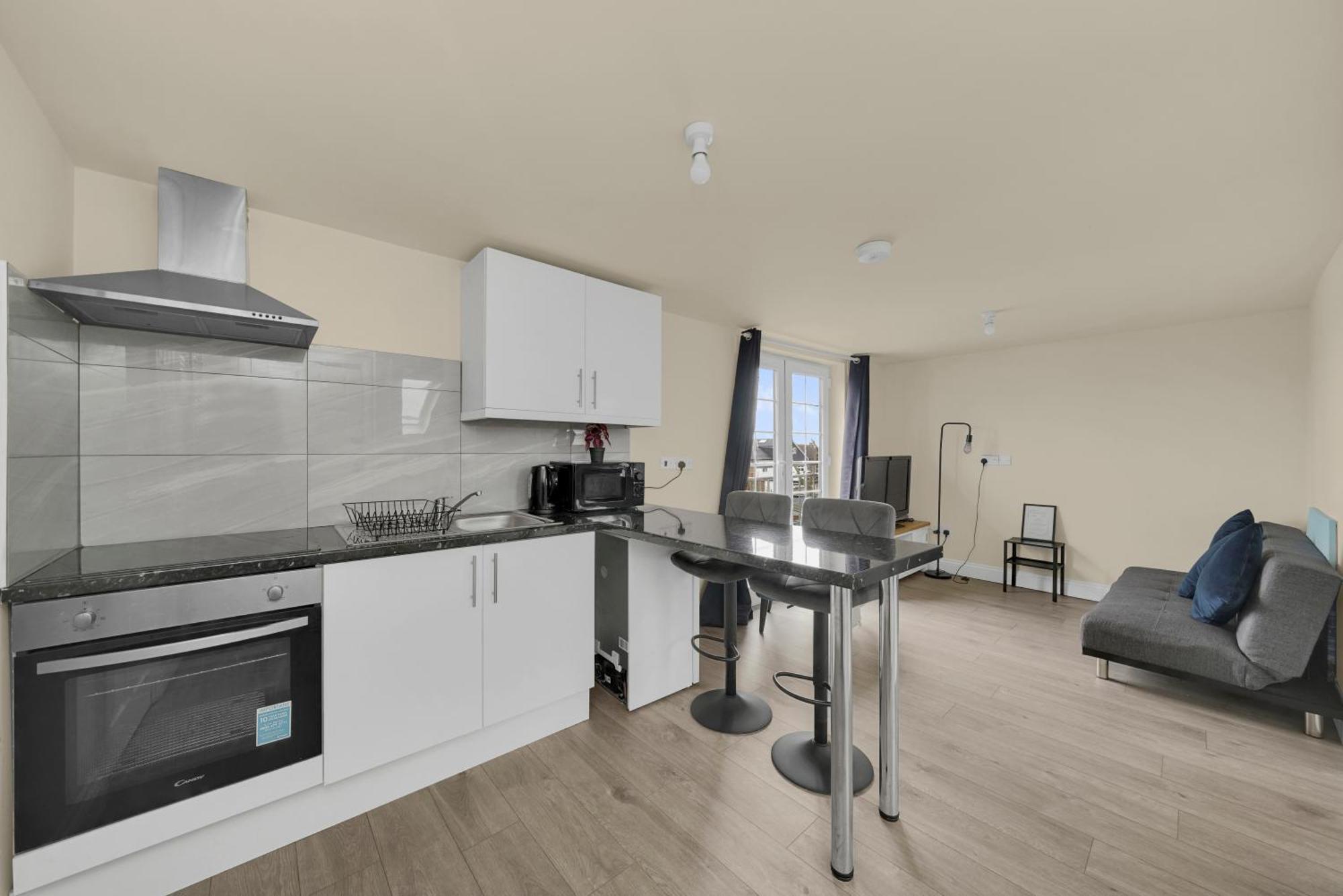 Apartment Cosy On Elizabeth Line - Free Parking *