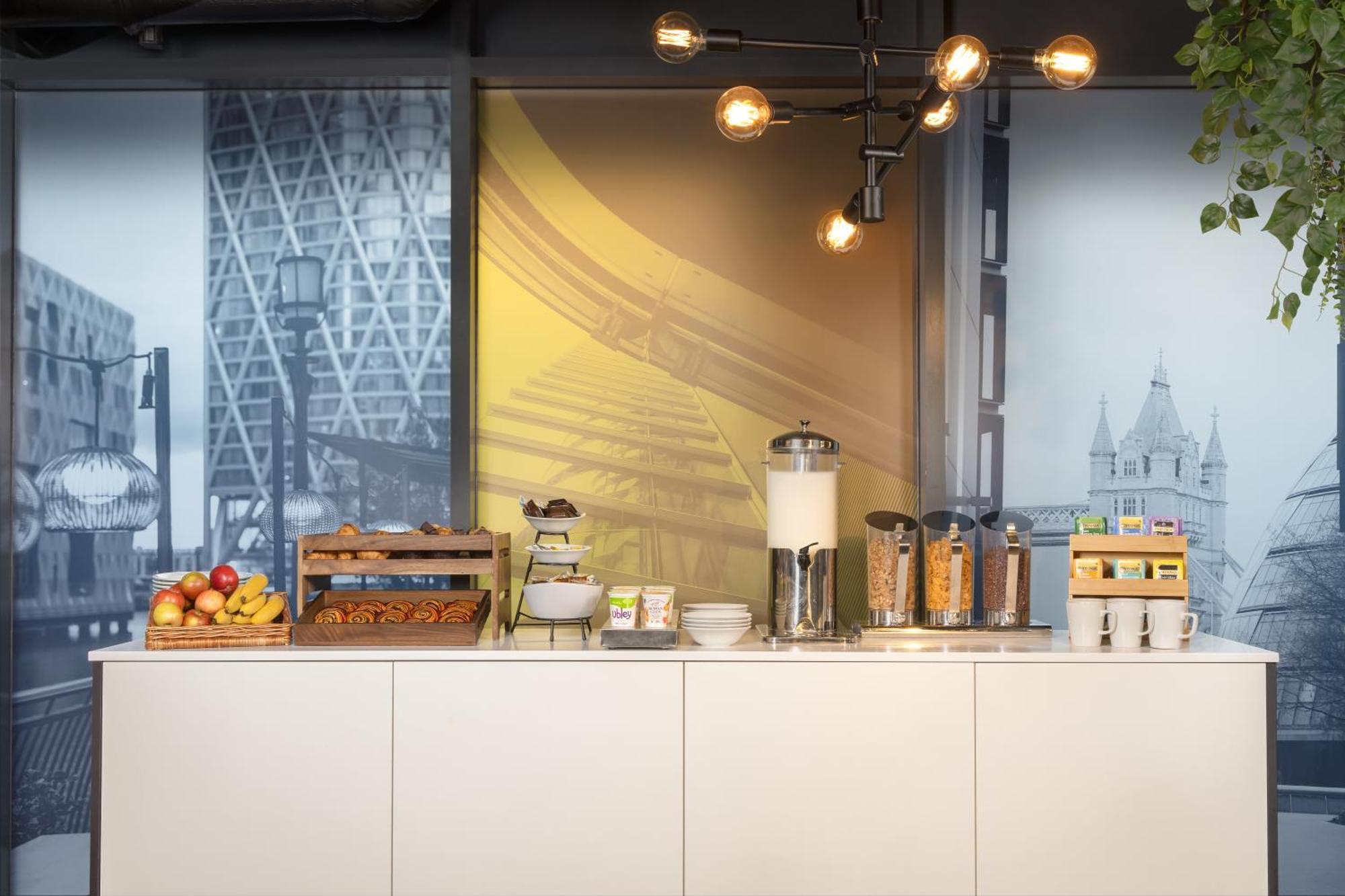 Four Points Flex By Sheraton Shoreditch East Hotel 3*