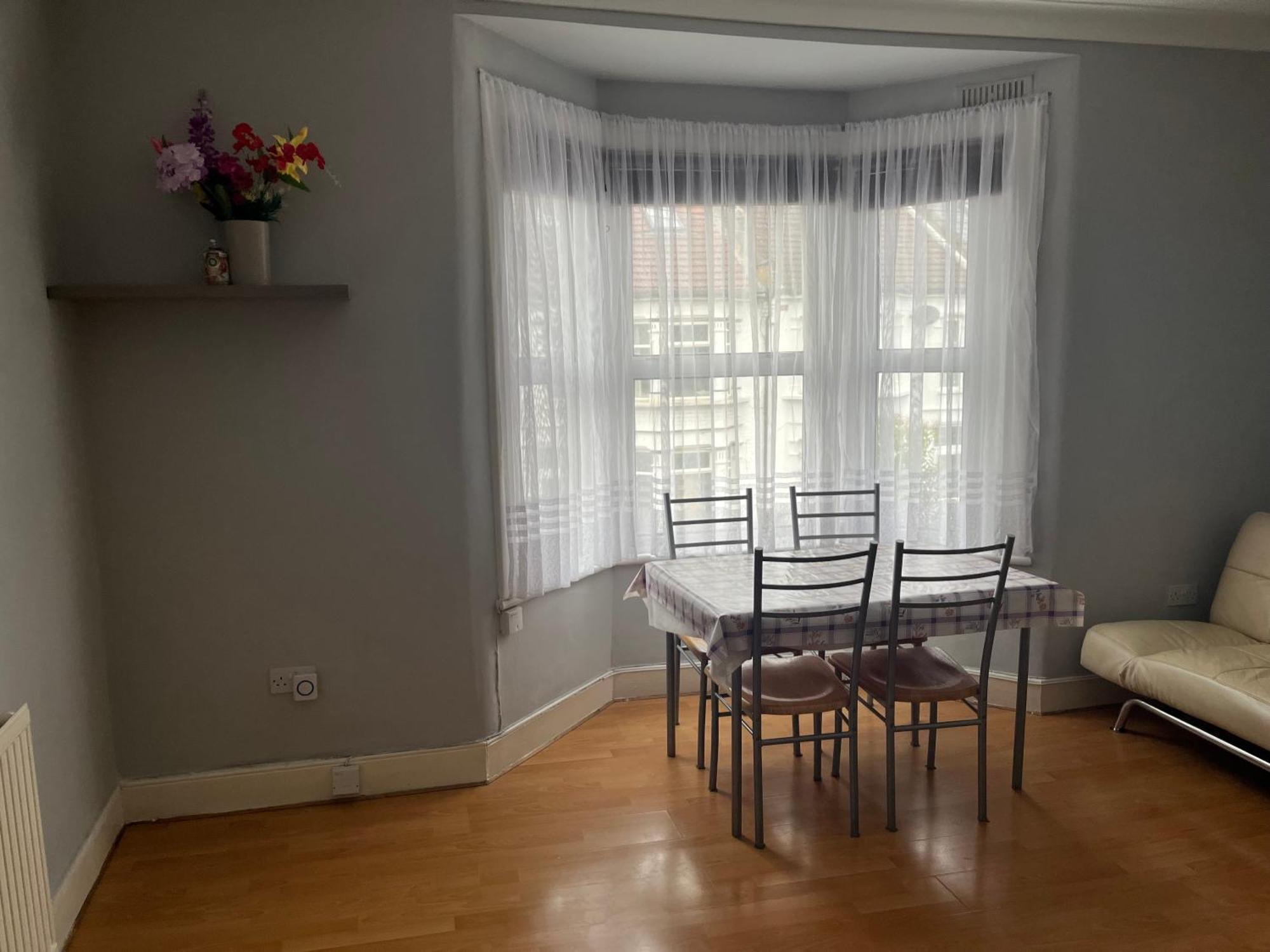 Leilighet First Floor 1 Bed With Lounge And Kitchen London