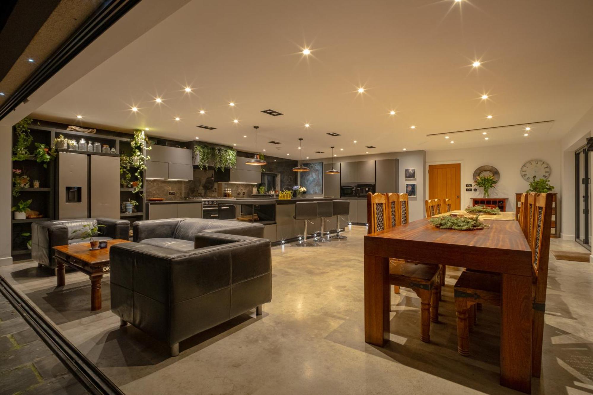 Villa The Ridge - Luxury Designer With Hot Tub And Sauna, Bexley Borough Of *