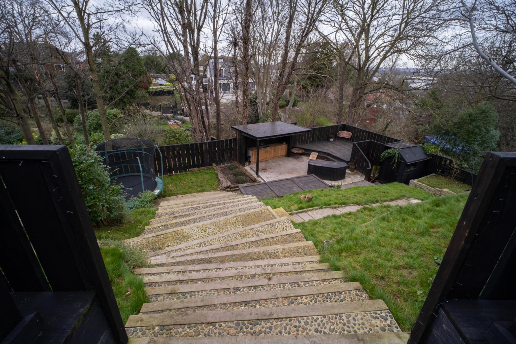 The Ridge - Luxury Designer With Hot Tub And Sauna, Bexley Borough Of London