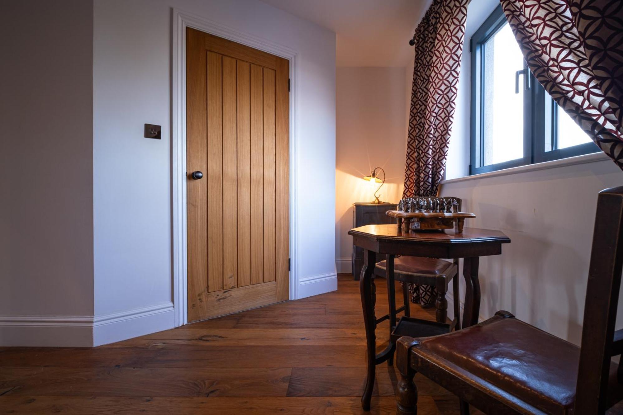 The Ridge - Luxury Designer With Hot Tub And Sauna, Bexley Borough Of London
