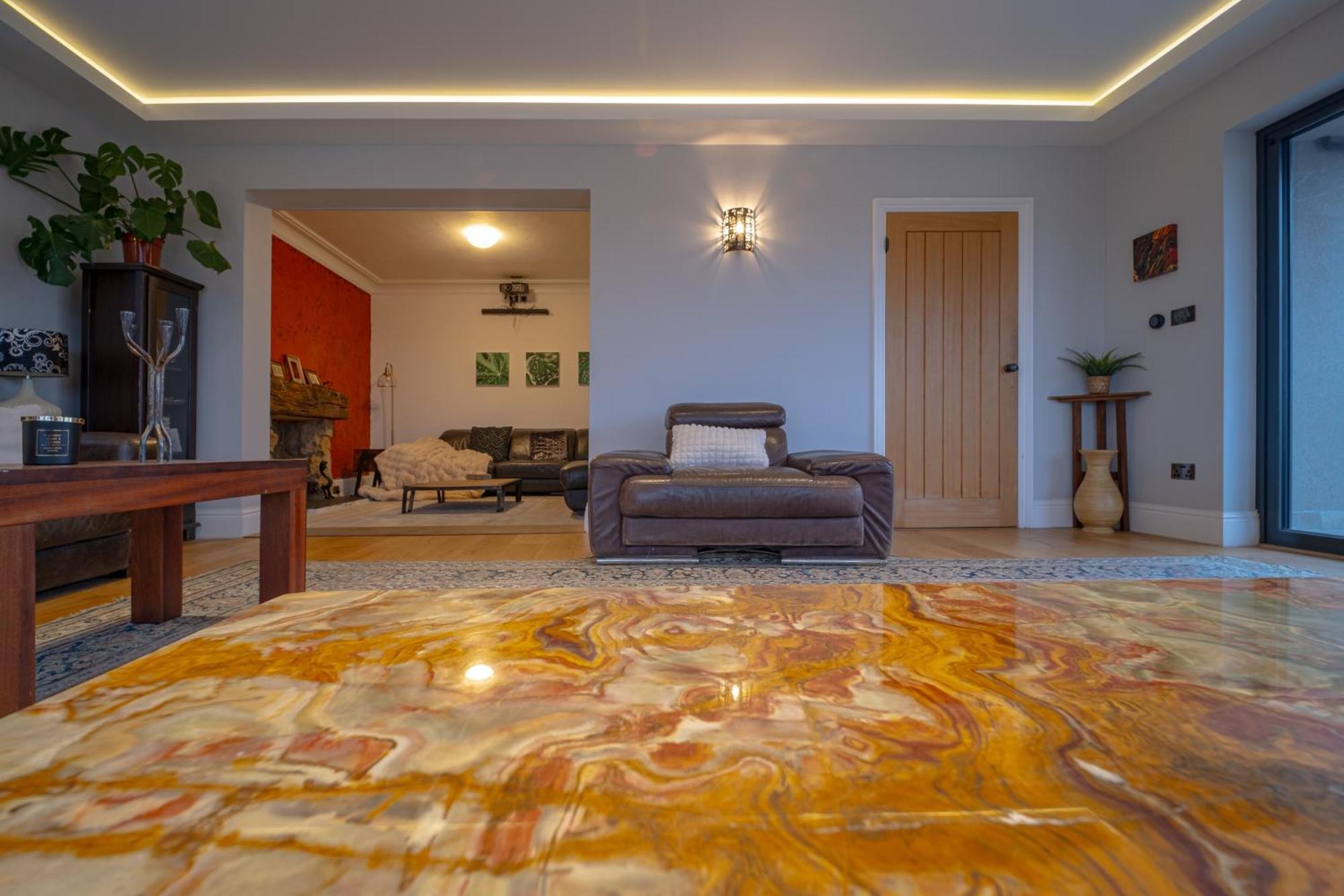 The Ridge - Luxury Designer With Hot Tub And Sauna, Bexley Borough Of