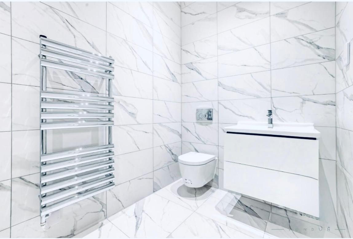 Holiday home The Opulence London
