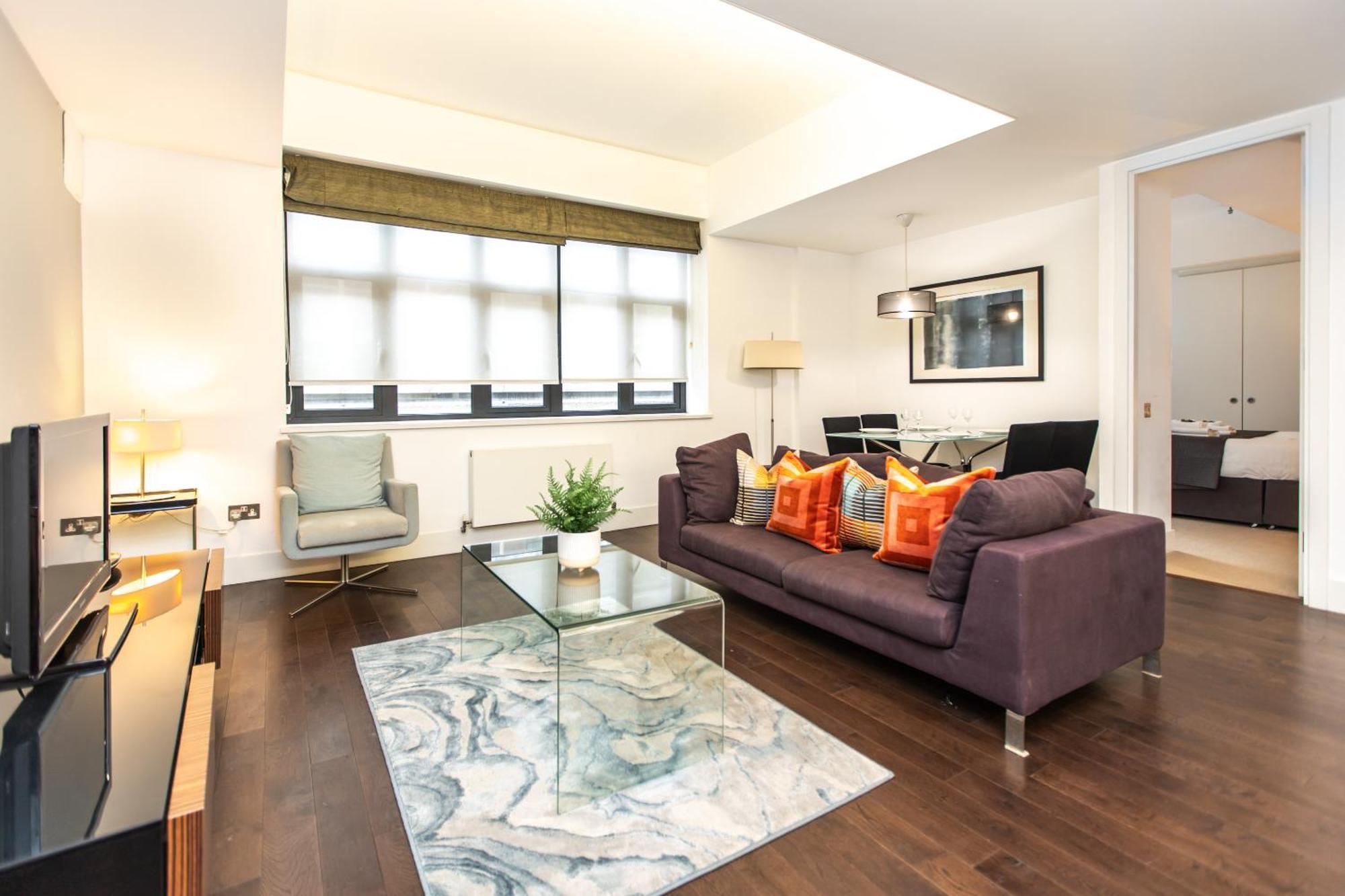 Contemporary 1br Near Monument St! * London