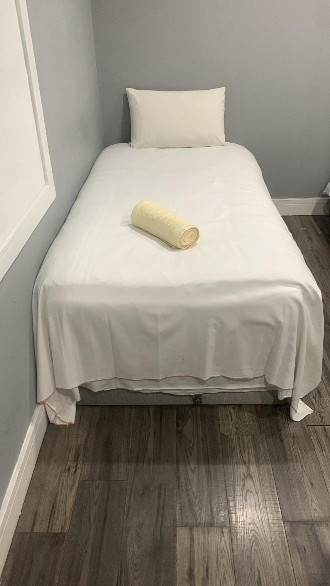 Apartment Whitechapel 3 *