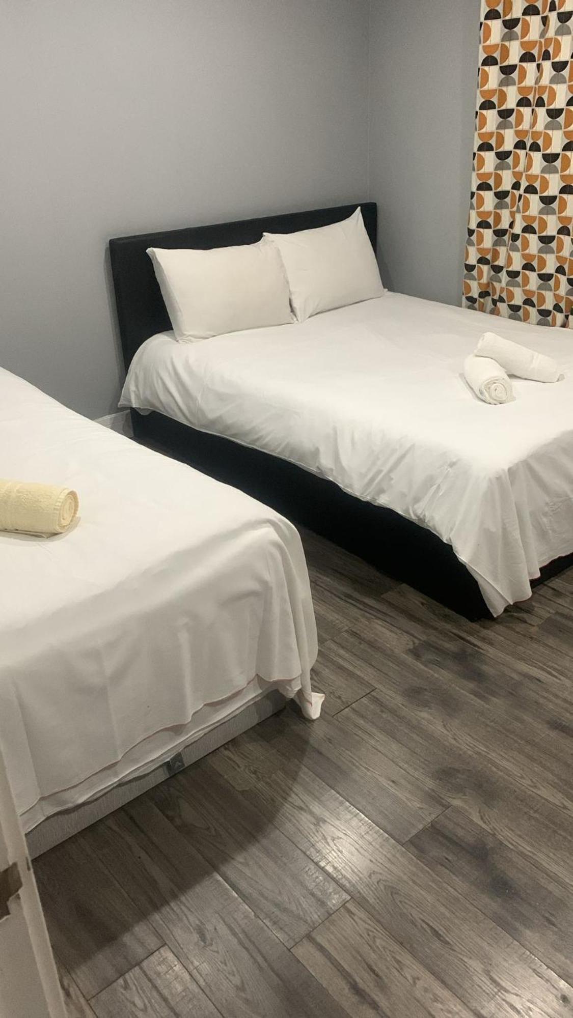 Whitechapel 3 Apartment London