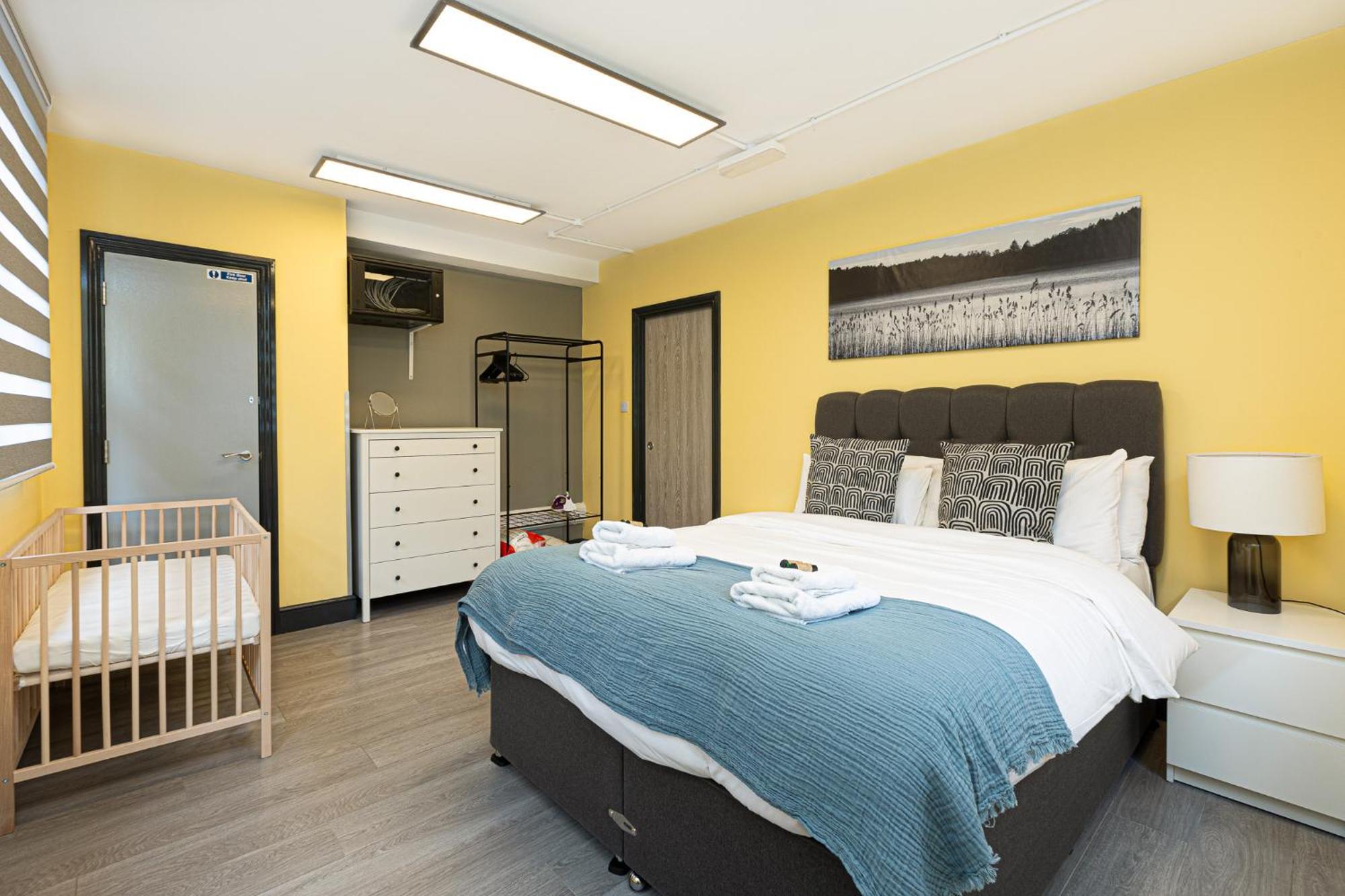 Charming 1br Flats In The Heart Of Of Apartment