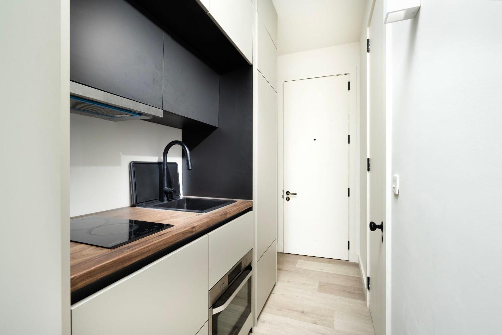 Modern Living At Antigallican In Leilighet *