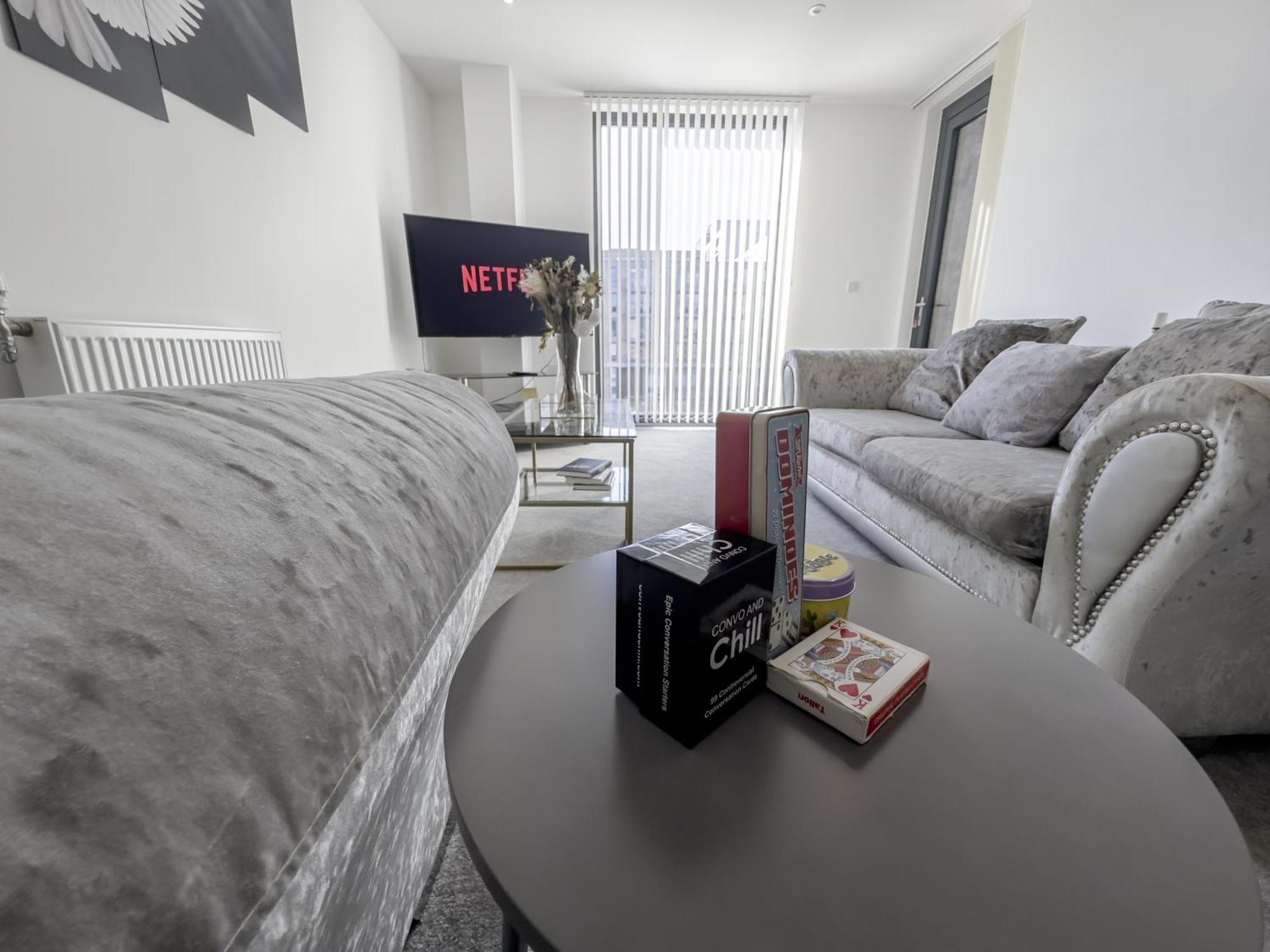 Greenwich With A River View & Balcony Near The 02 Arena & North Greenwich With Free Wifi & Fast Links Into London