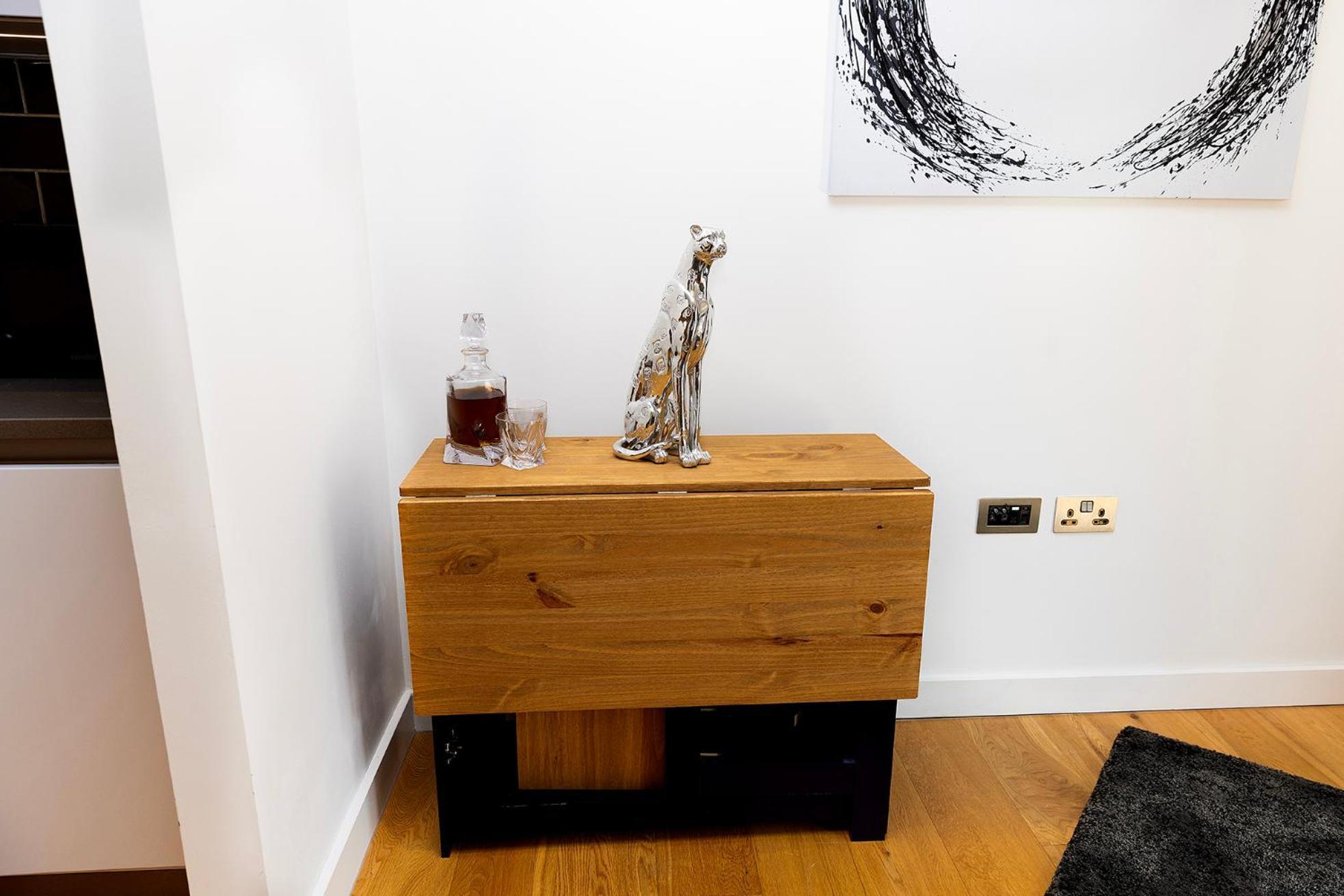 Peninsula Life- Stylish Greenwich 1bed Flat * London