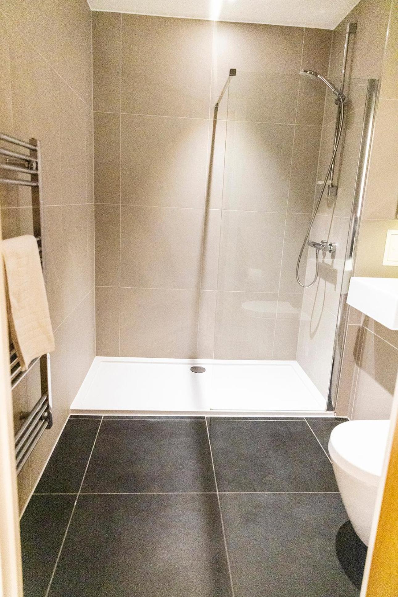 Peninsula Life- Stylish Greenwich 1bed Flat Apartment