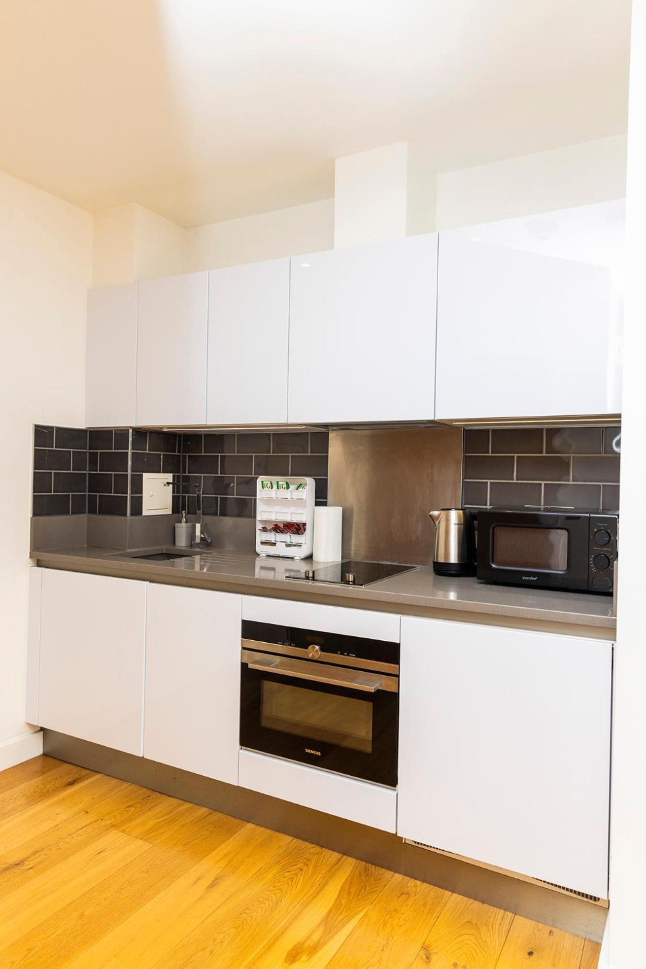 Peninsula Life- Stylish Greenwich 1bed Flat Apartment London