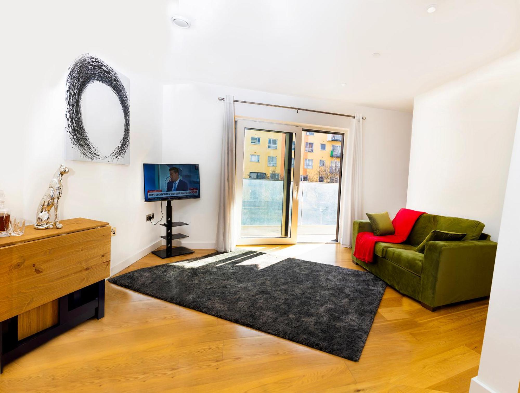 Peninsula Life- Stylish Greenwich 1bed Flat * London