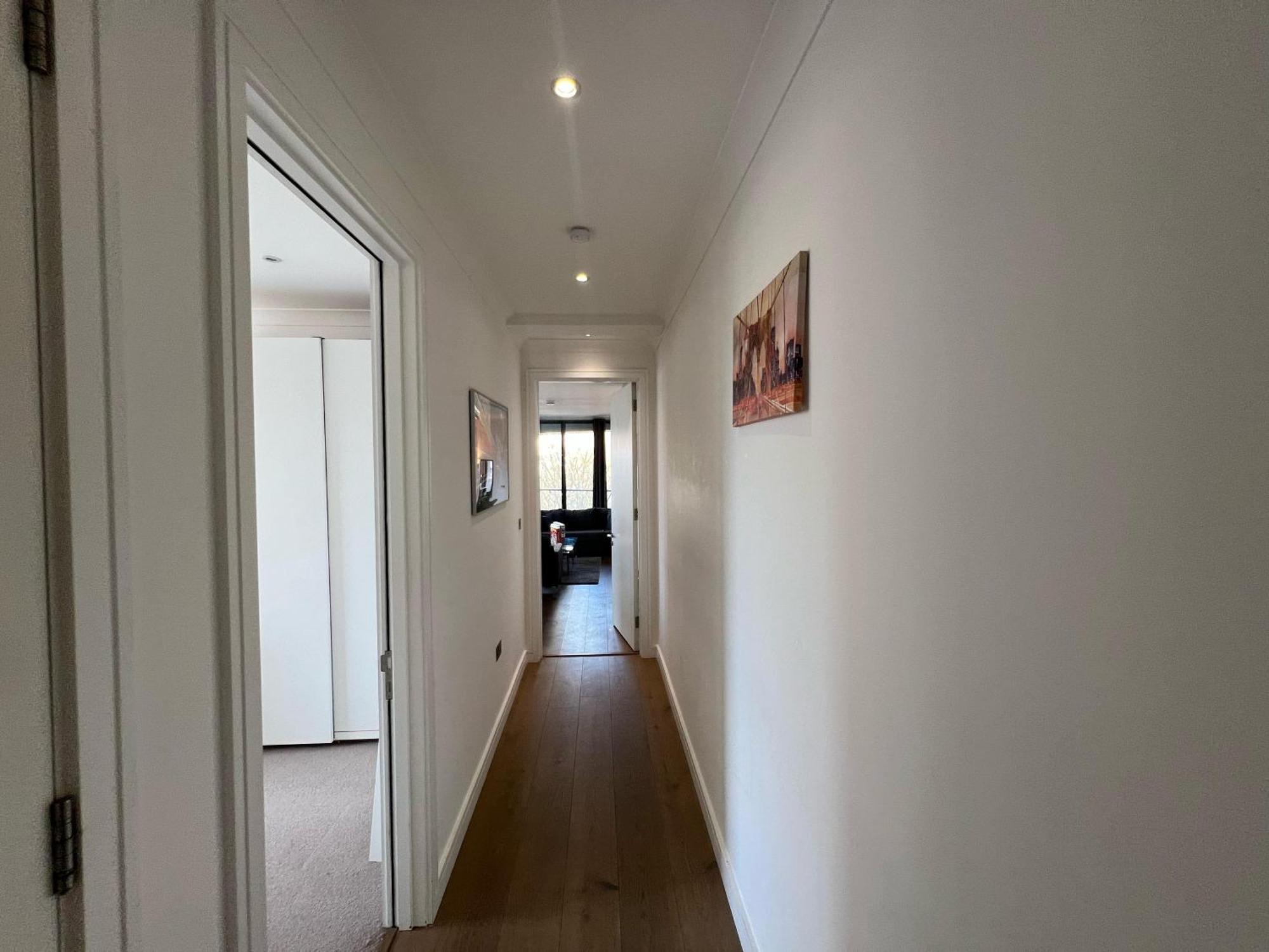 Sleek 3-bedroom Flat With Lift & Wi-fi In Southwark, Borough Near The Shard Apartment